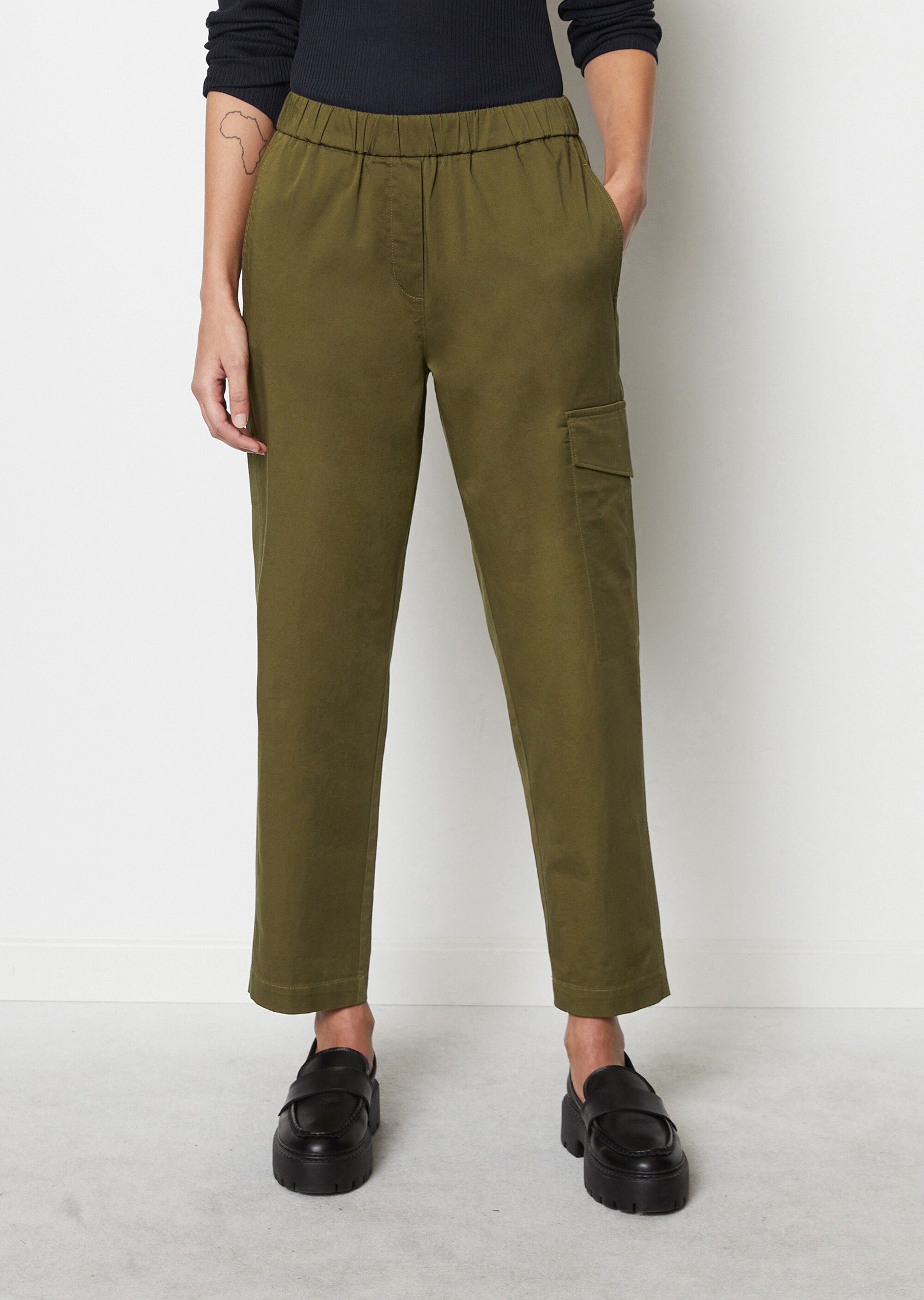 Cargo-Schlupfhose taperedaus Baumwoll-Satin-Stretch