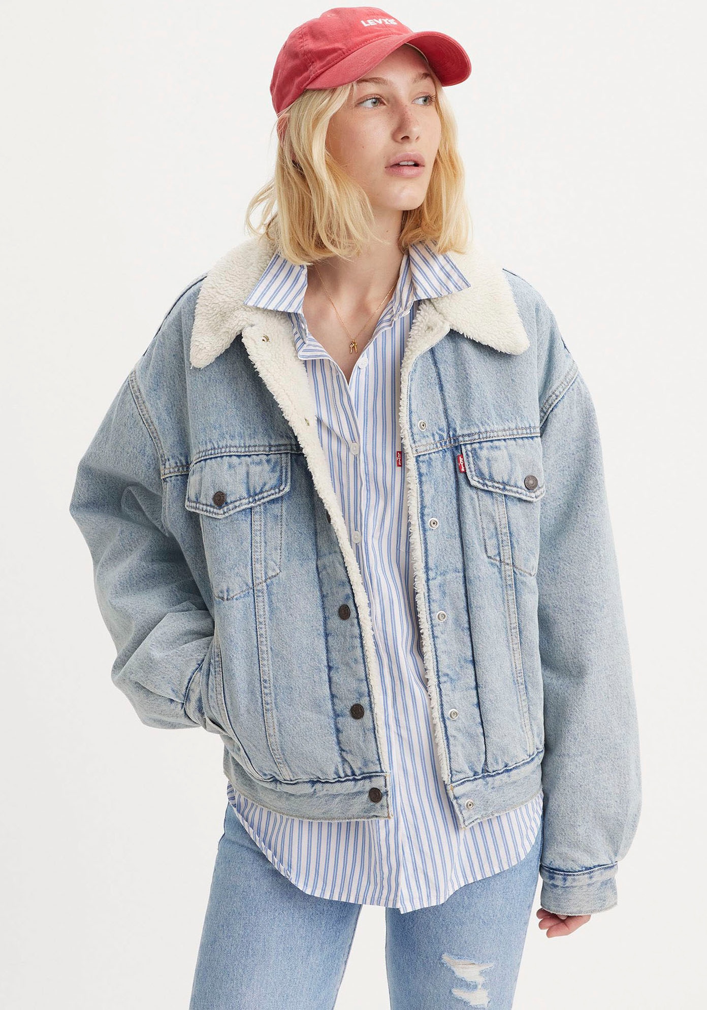 Levi's® Jeansjacke »SHERPA TRUCKER« mit Teddyplüsch