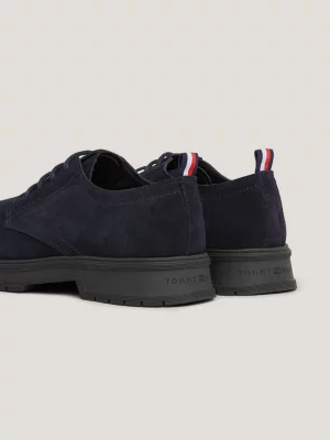 Sapatos Derby de camurça com cadarço