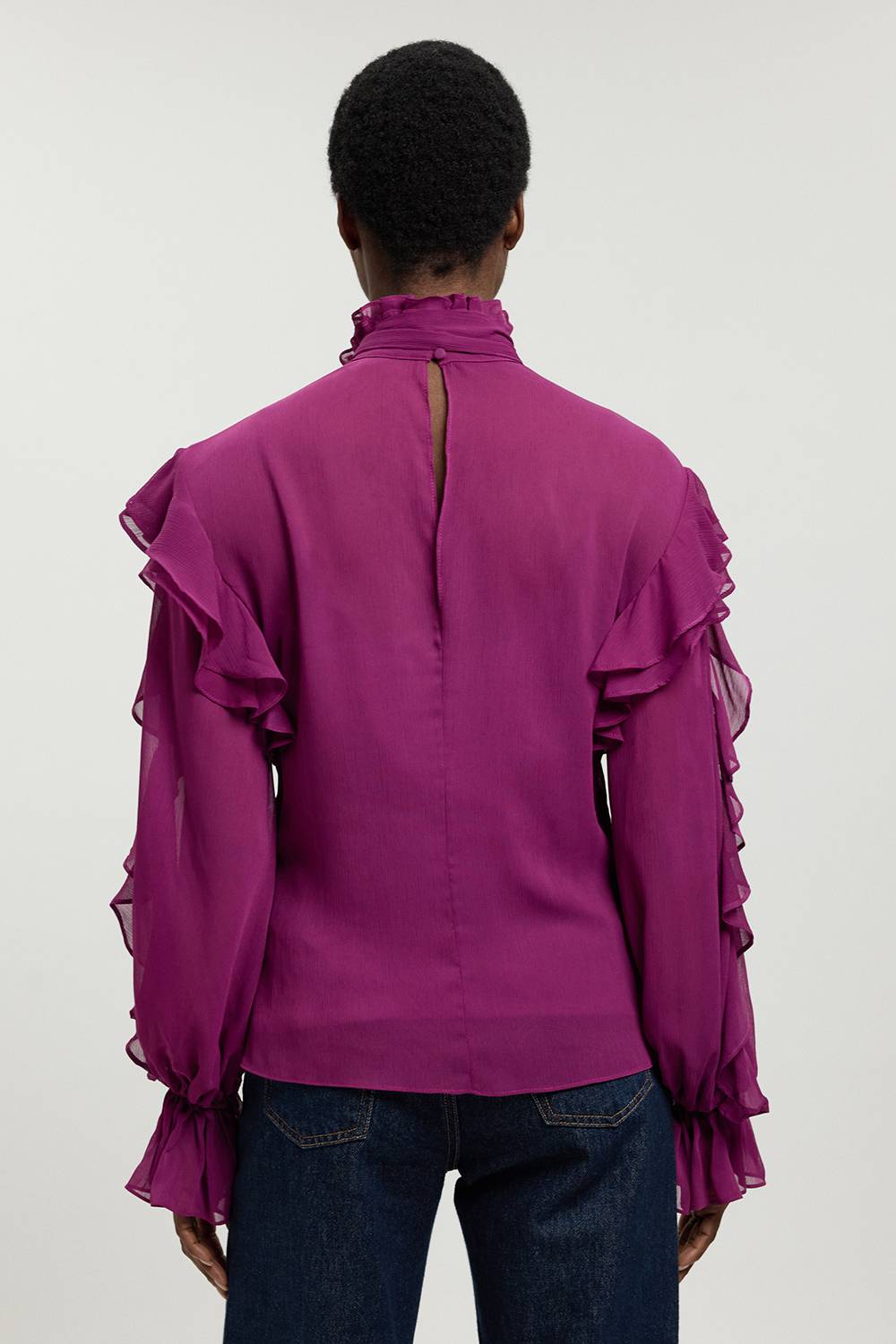 KarenMillen Blouse en Georgette Froissée à Volants avec Nœud Lavallière