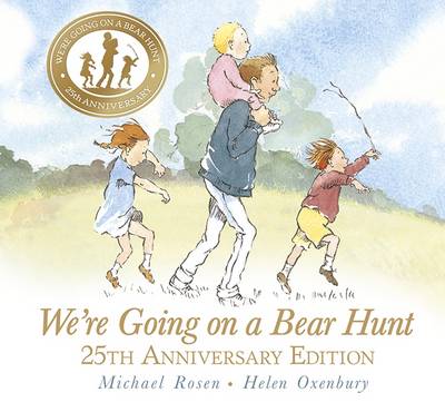 We're Going on a Bear Hunt (Board book)