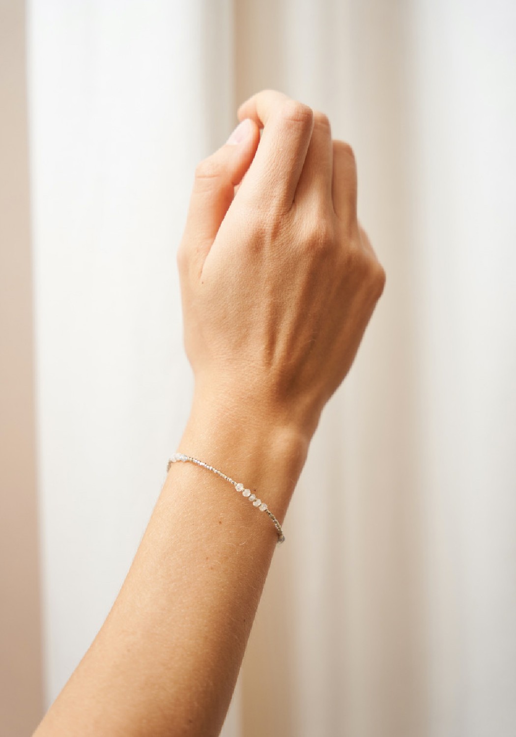 YOOMEE Armband Dina Moonstone Mineral Grey Silver