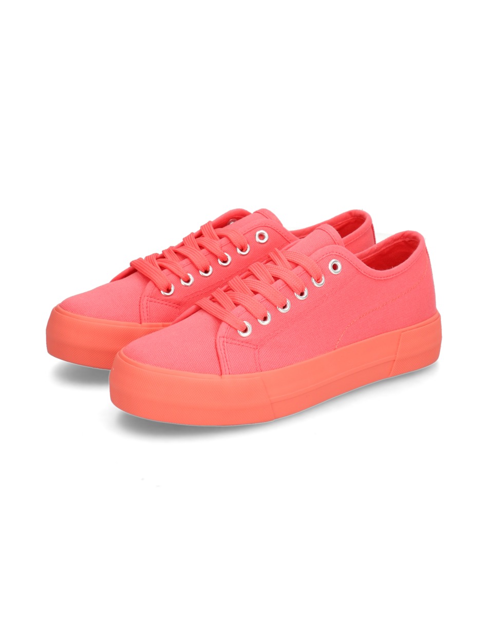 Canvas Sneaker
