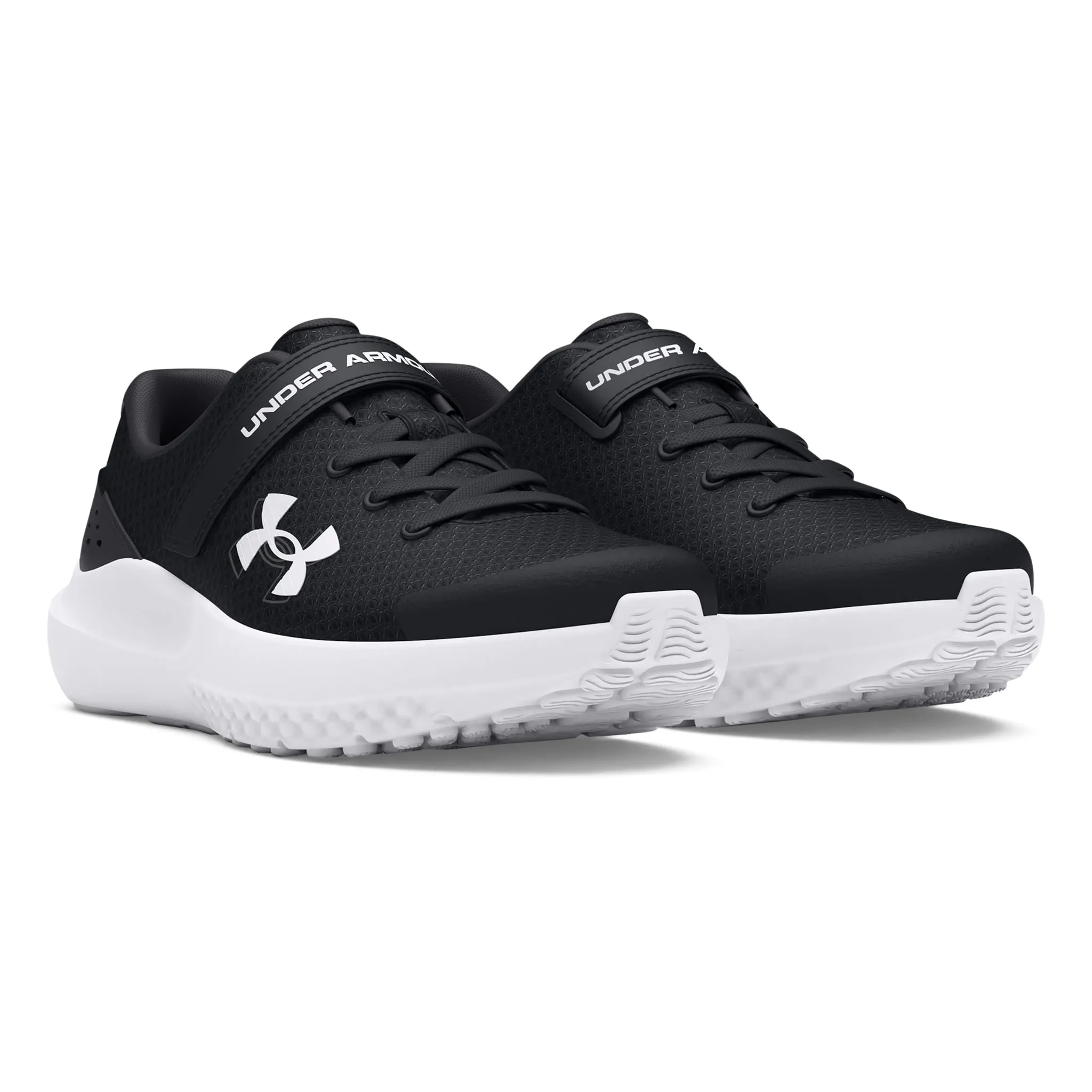 Under Armour Soulier Surge 4 AC Pointures 11-3