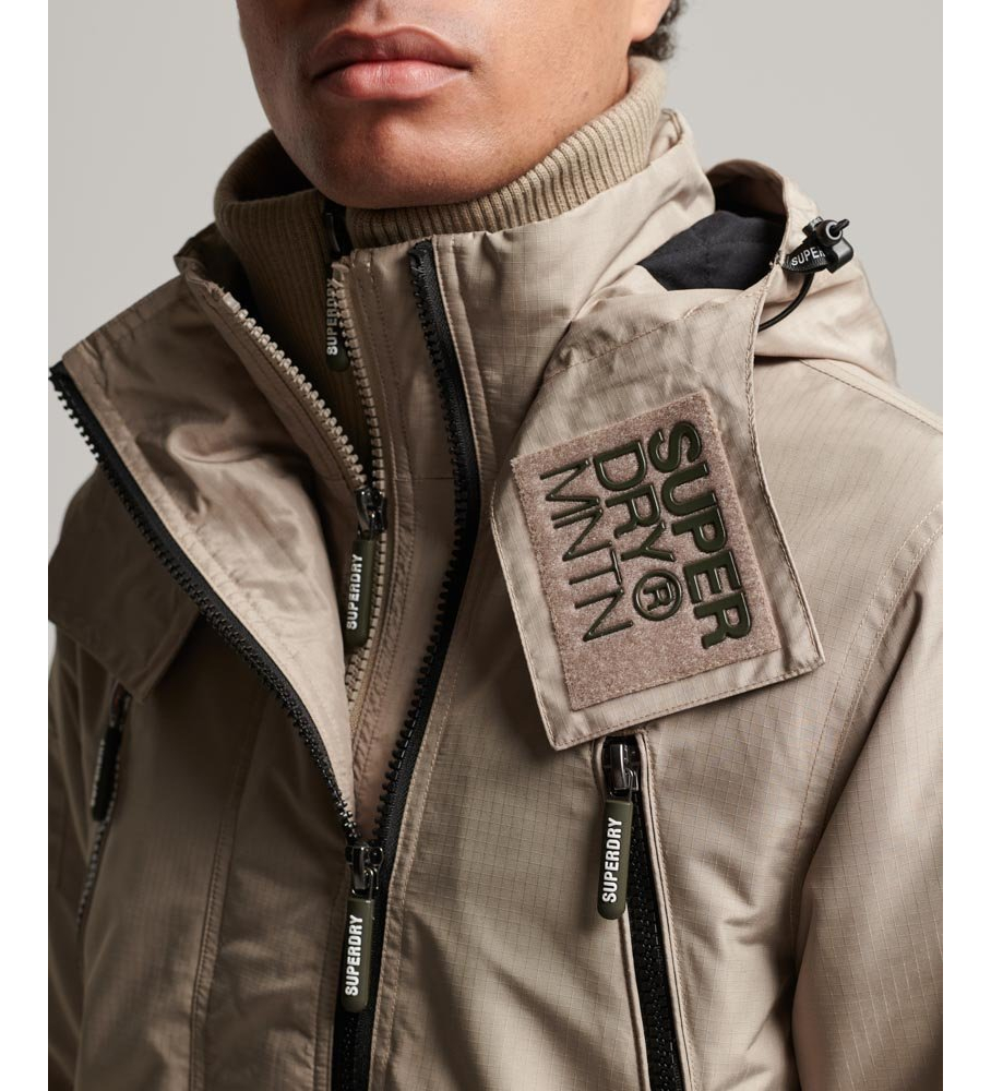 Jaqueta corta-vento bege Superdry Mountain Nordic