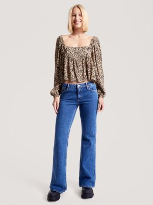 Blusa peplum em viscose com estampa de leopardo