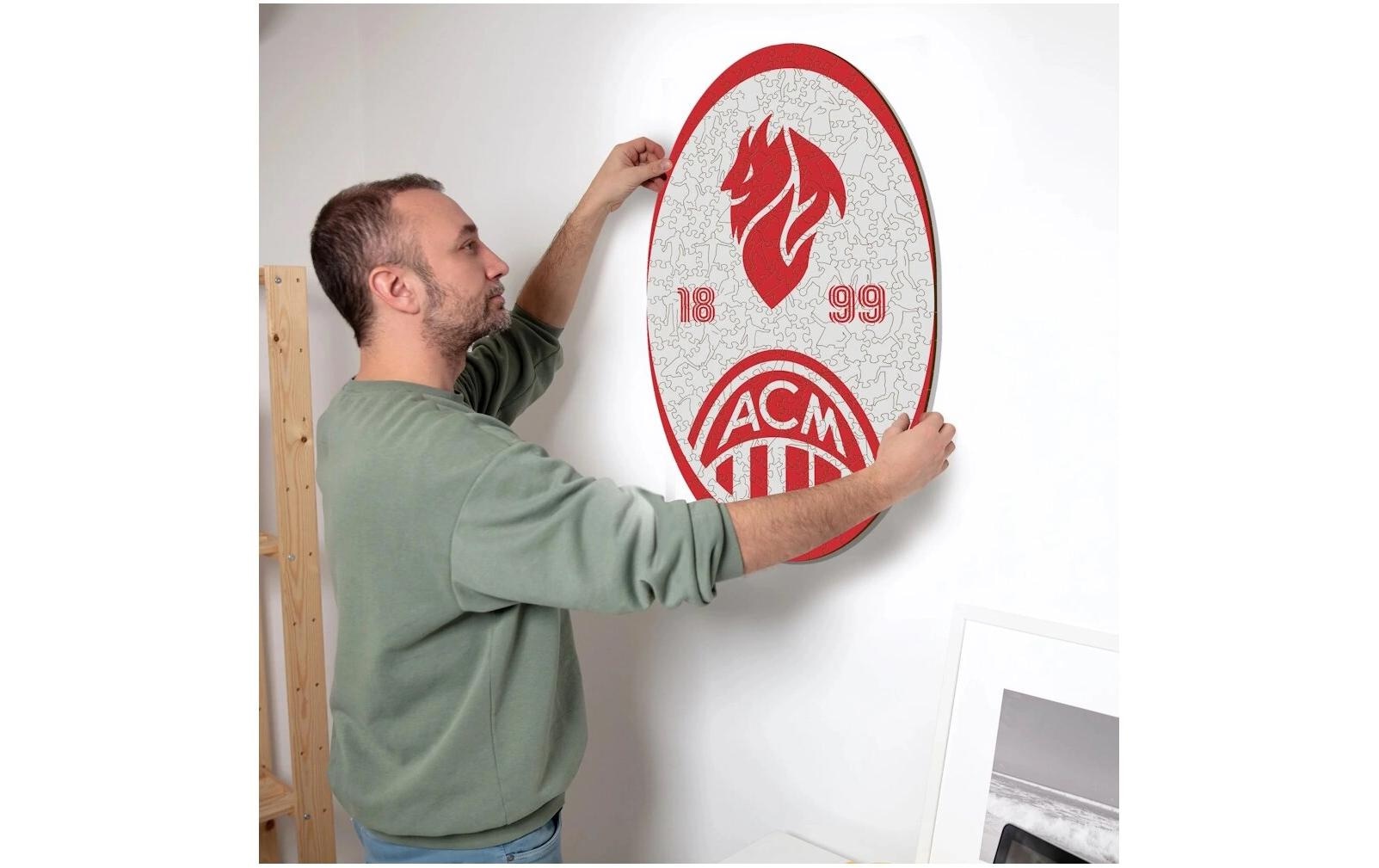 Puzzle »Iconic AC Milan – Retro Logo« Holzart: Birke (Herkunftsland: China)