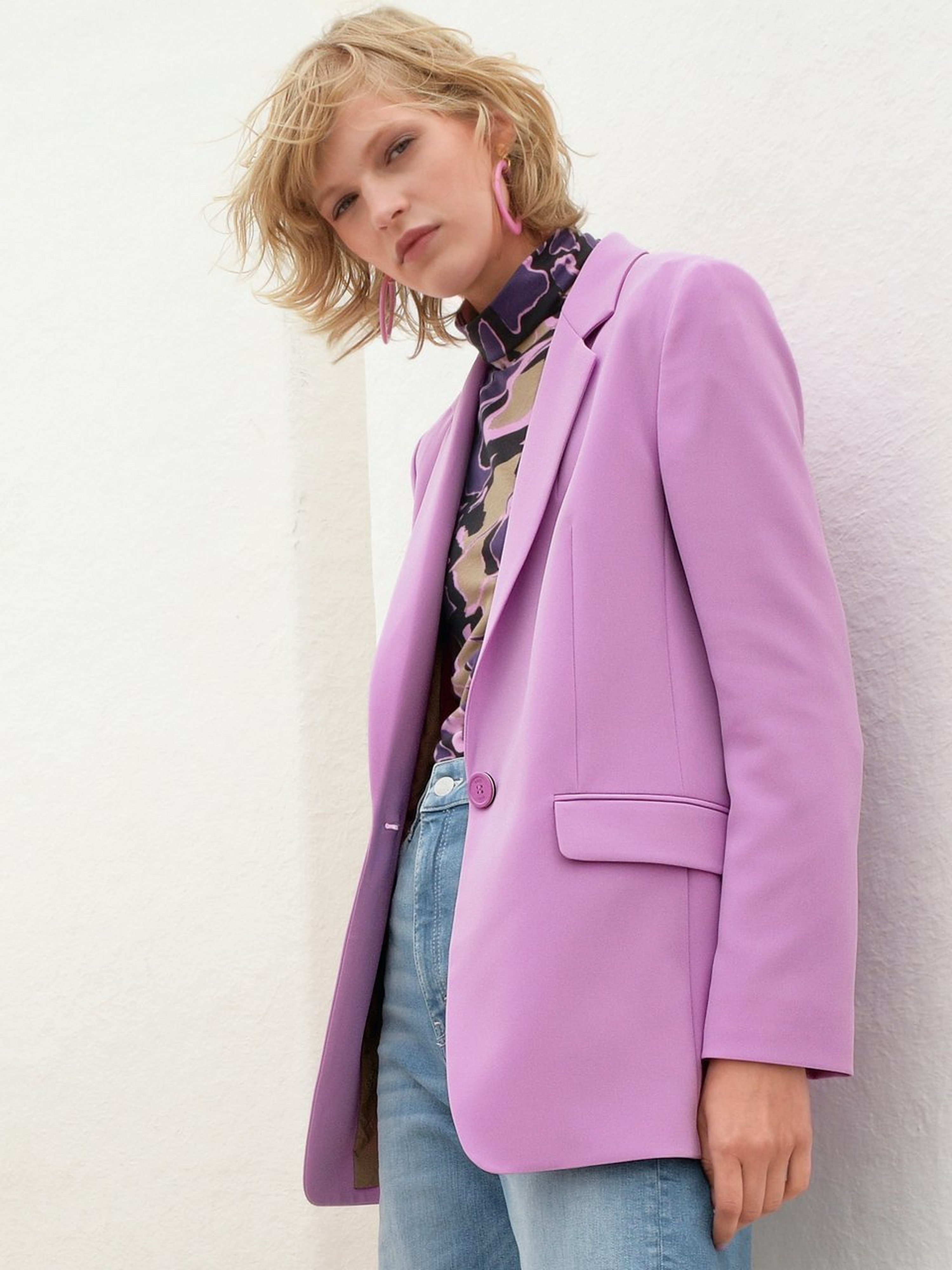 Blazer mit schmalem Revers