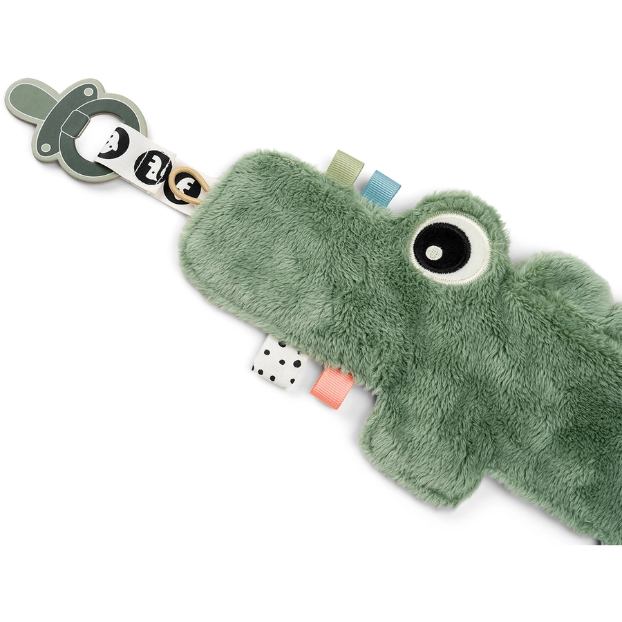 Done by Deer™ Cozy Friend Croco, grün