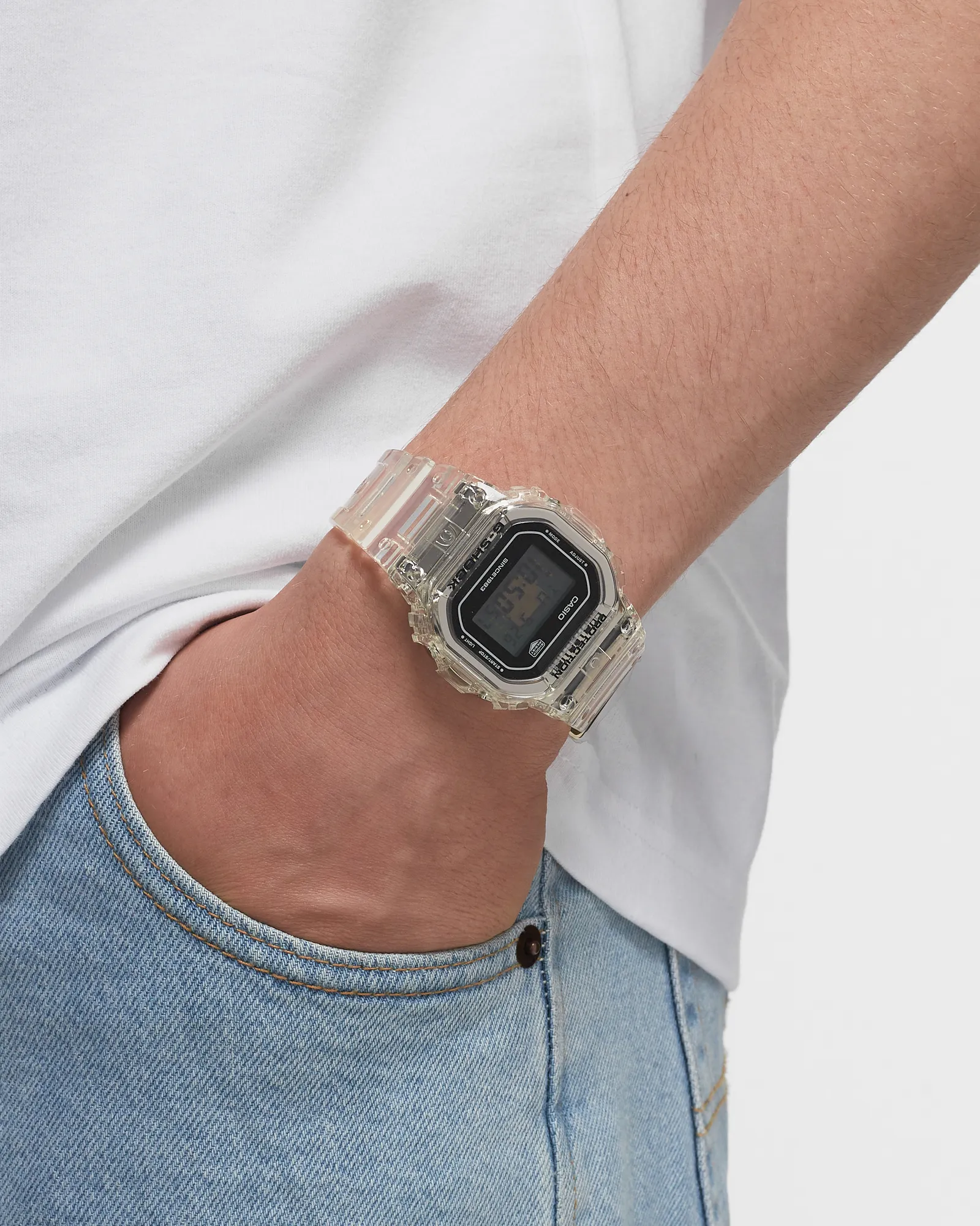 G-SHOCK DW-5040RX-7ER
