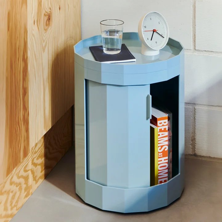 HAY - Facet Cabinet mit Füssen und Rollen, hoch, anthrazit