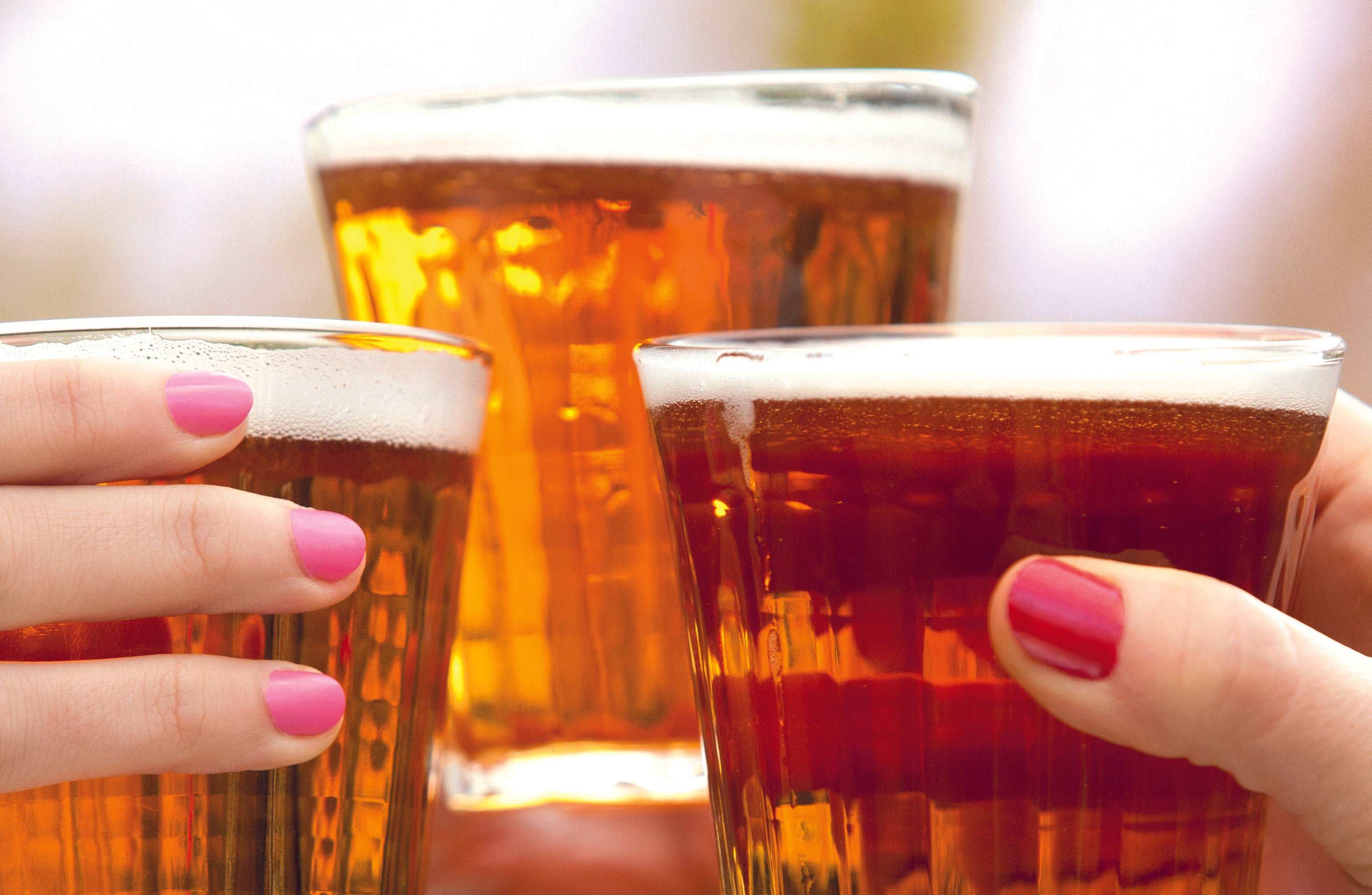 Verre à bière transparent Prisme (Lot de 6)