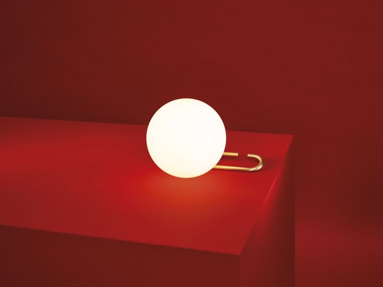 Artemide nh1217 tafellamp