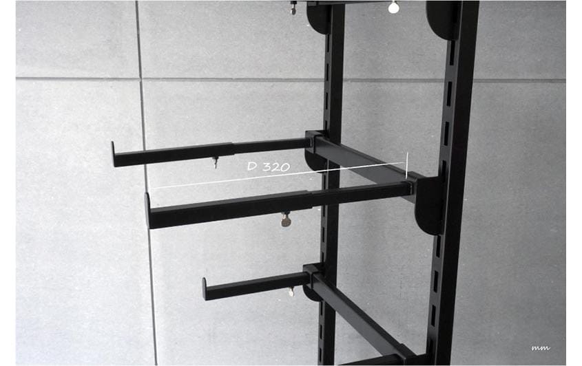 Modellständer 385 x 315 x 1355 mm<br>RC Car Rack mit verstellbaren Füssen und stabiler Struktur