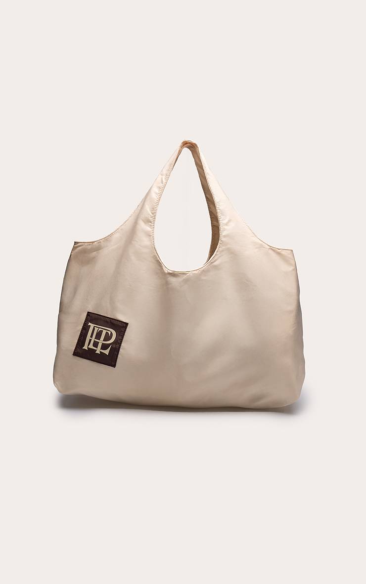 Crème Sac Cabas De Sport Surdimensionné Prettylittlething
