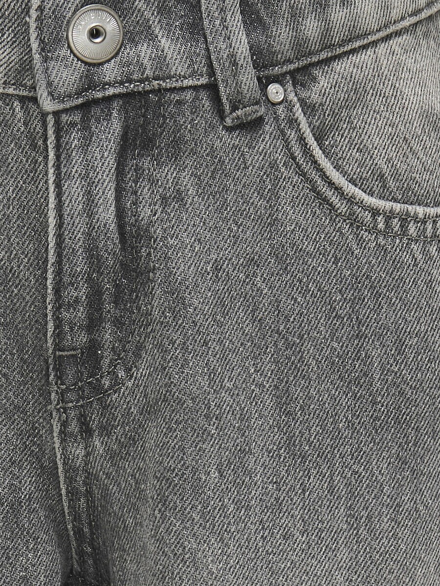 SOMENTE PARA CRIANÇAS<br>Calça jeans cargo reta