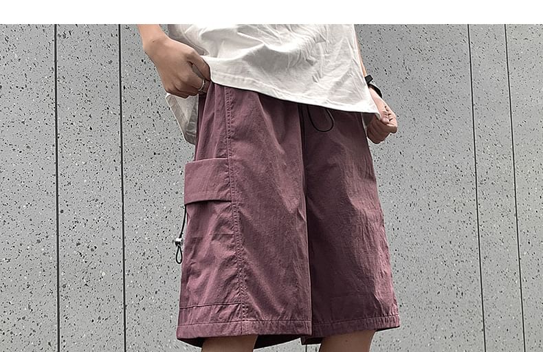 Savenne - Mid Rise Plain Cargo Shorts