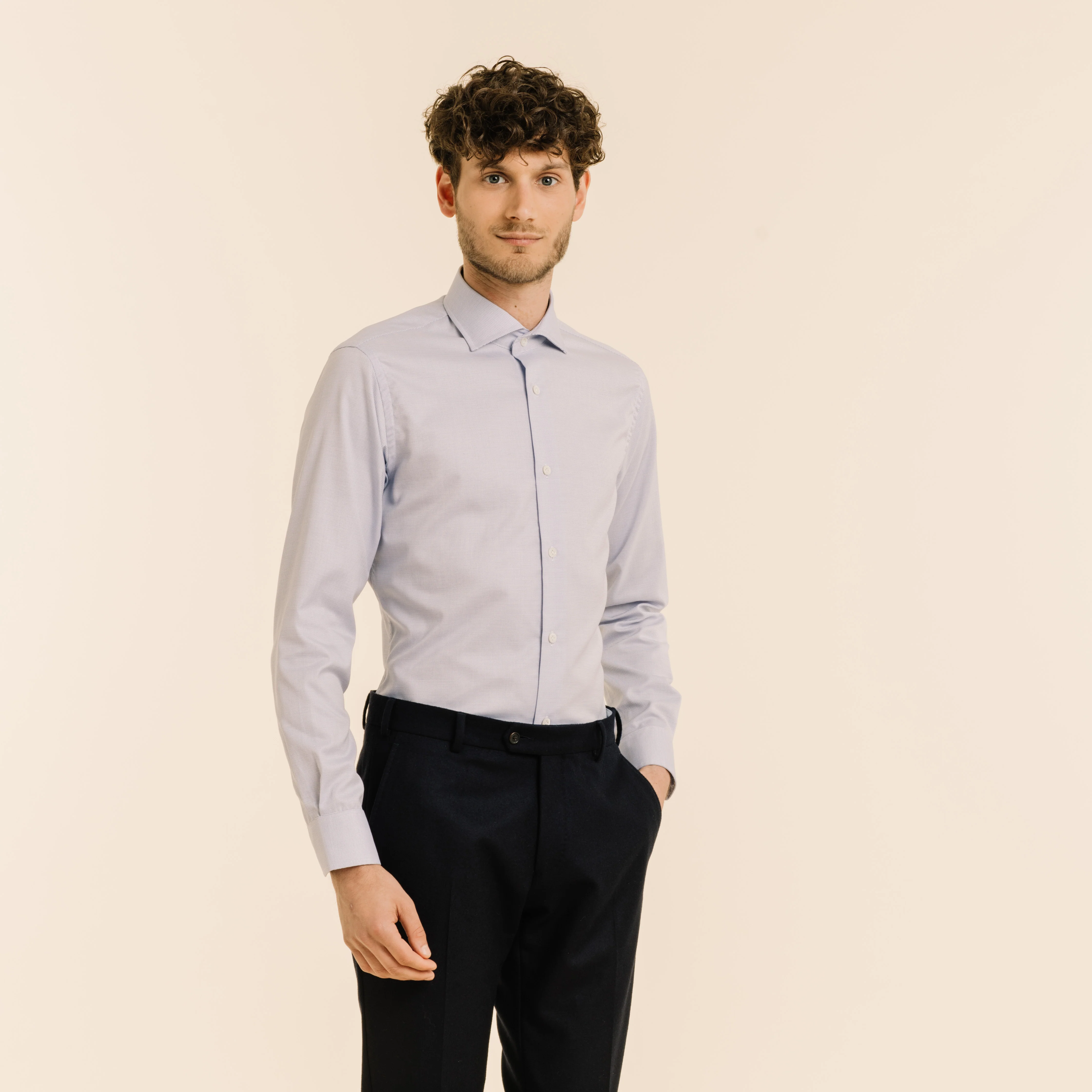Premium fitted shirt in blue double-twisted flea-foot oxford