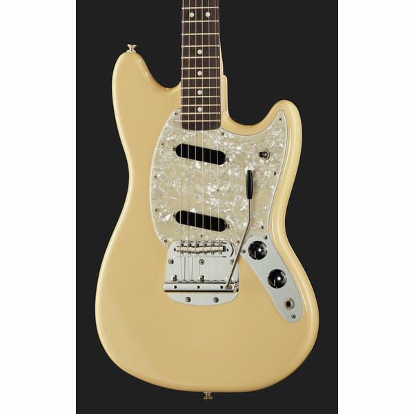 Fender AM Perf. Mustang RW VWT