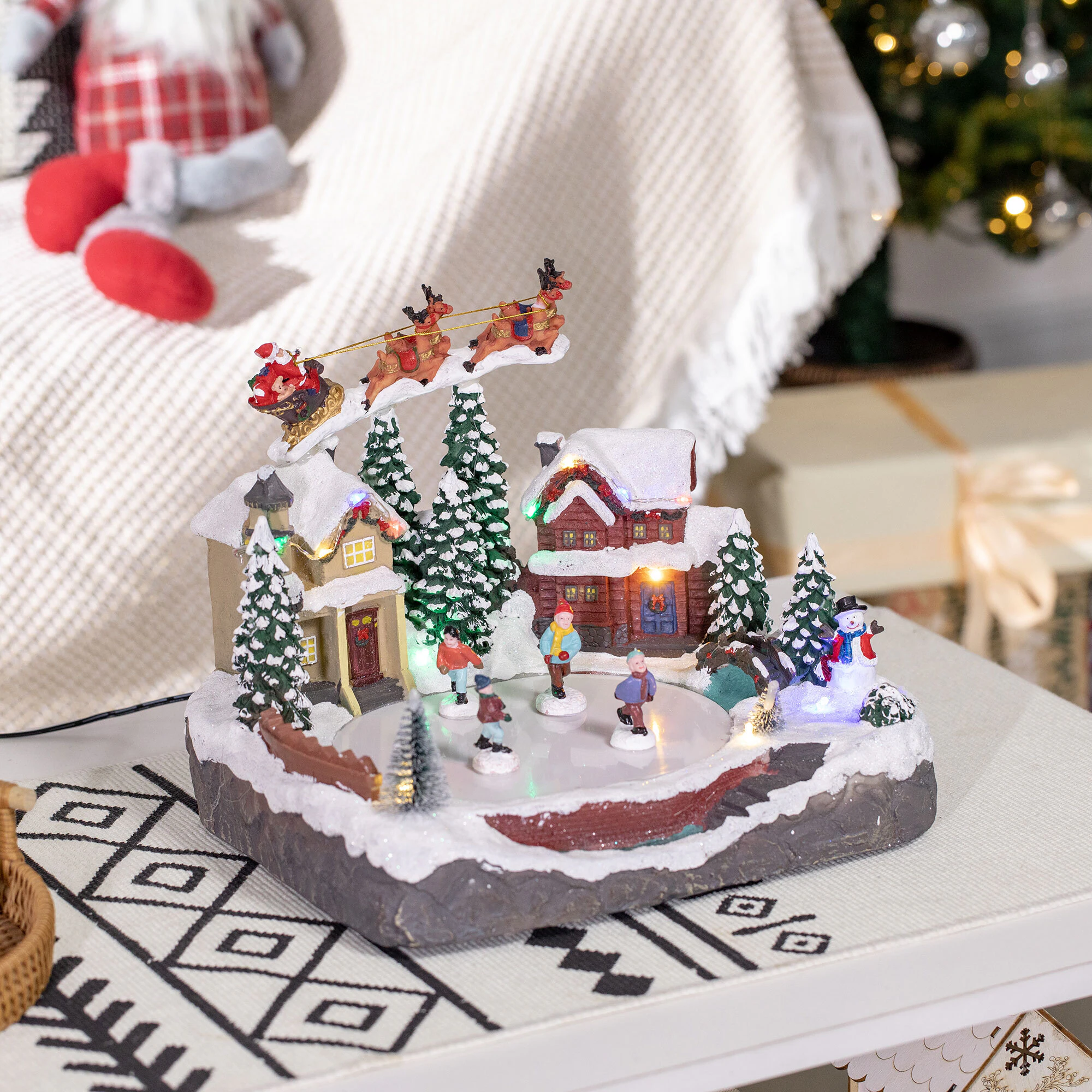 HOMCOM Weihnachtsdorf mit LED-Beleuchtung bunt 30L x 24,5B x 23H cm