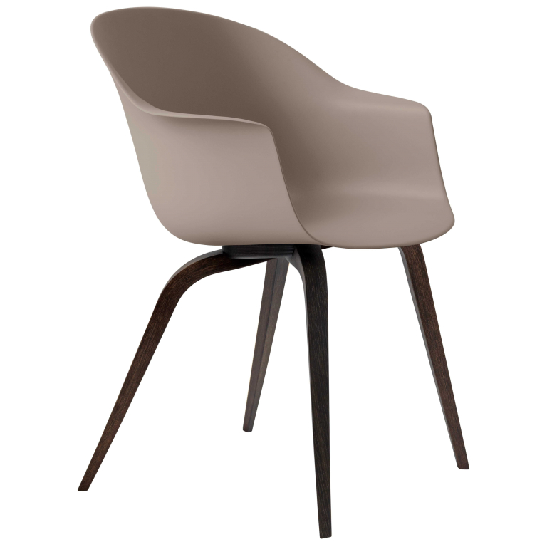 Gubi Bat Dining Wood stoel, smoked oak base, New Beige