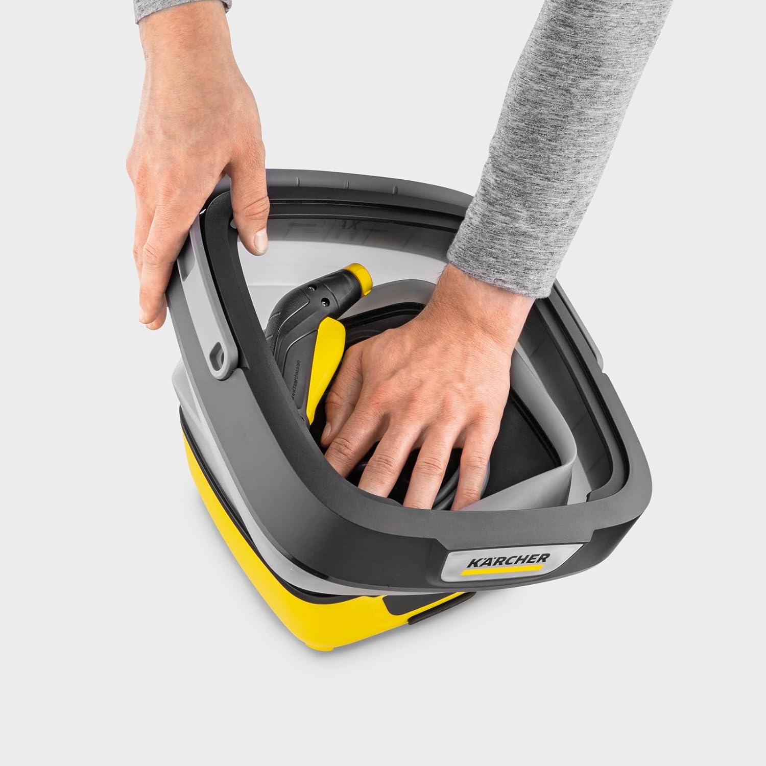 Kärcher Druckreiniger OC 3 Foldable, Mobile Reinigung für Fahrrad, Camping und Garten, Niederdruck, Lithium-Ionen-Akku, Faltbarer Wassertank: 8 l, Schlauch: 1,8 m, Flachstrahldüse