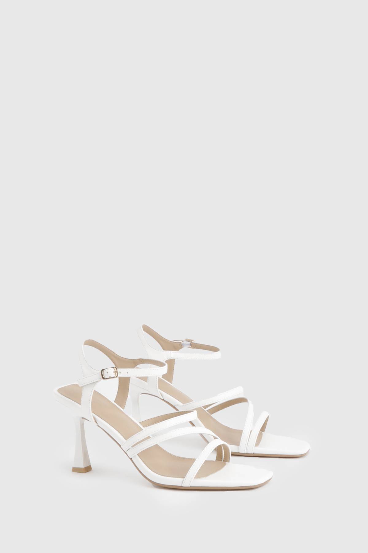 boohoo Escarpins à Brides Talon Aiguille Bas - Coupe Large