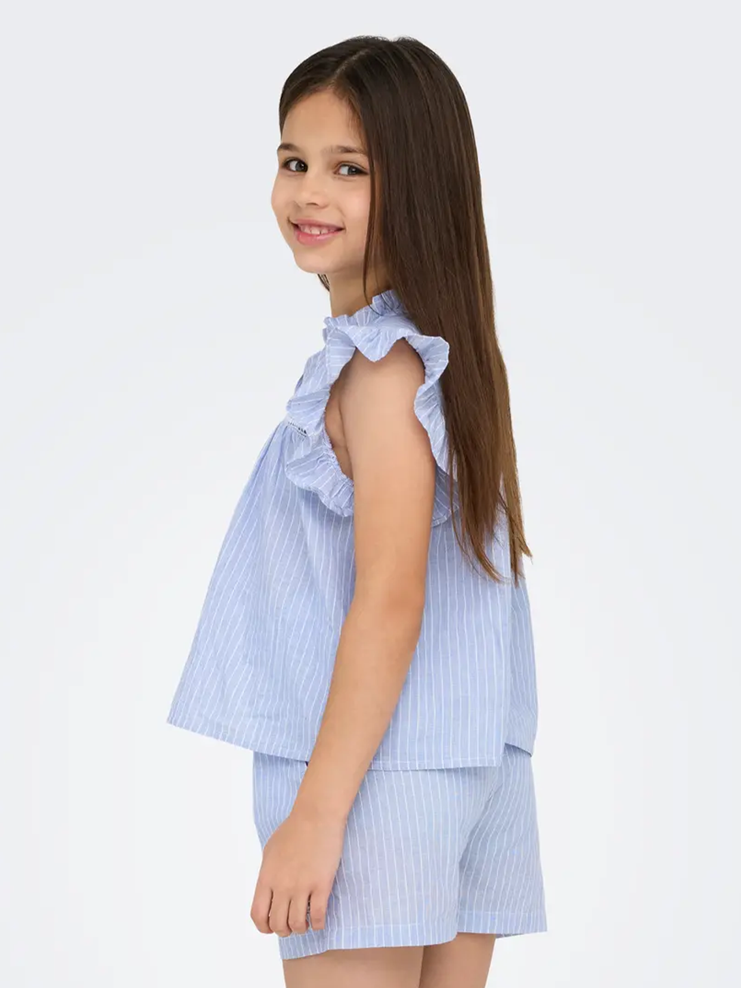 Daimi Sleeveless Detail Top Woven