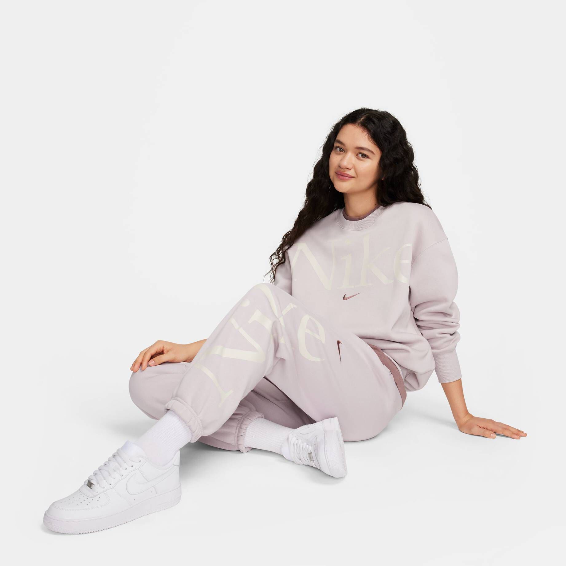 Nike Sportswear| Damen Sweathose PHOENIX Oversized Fit