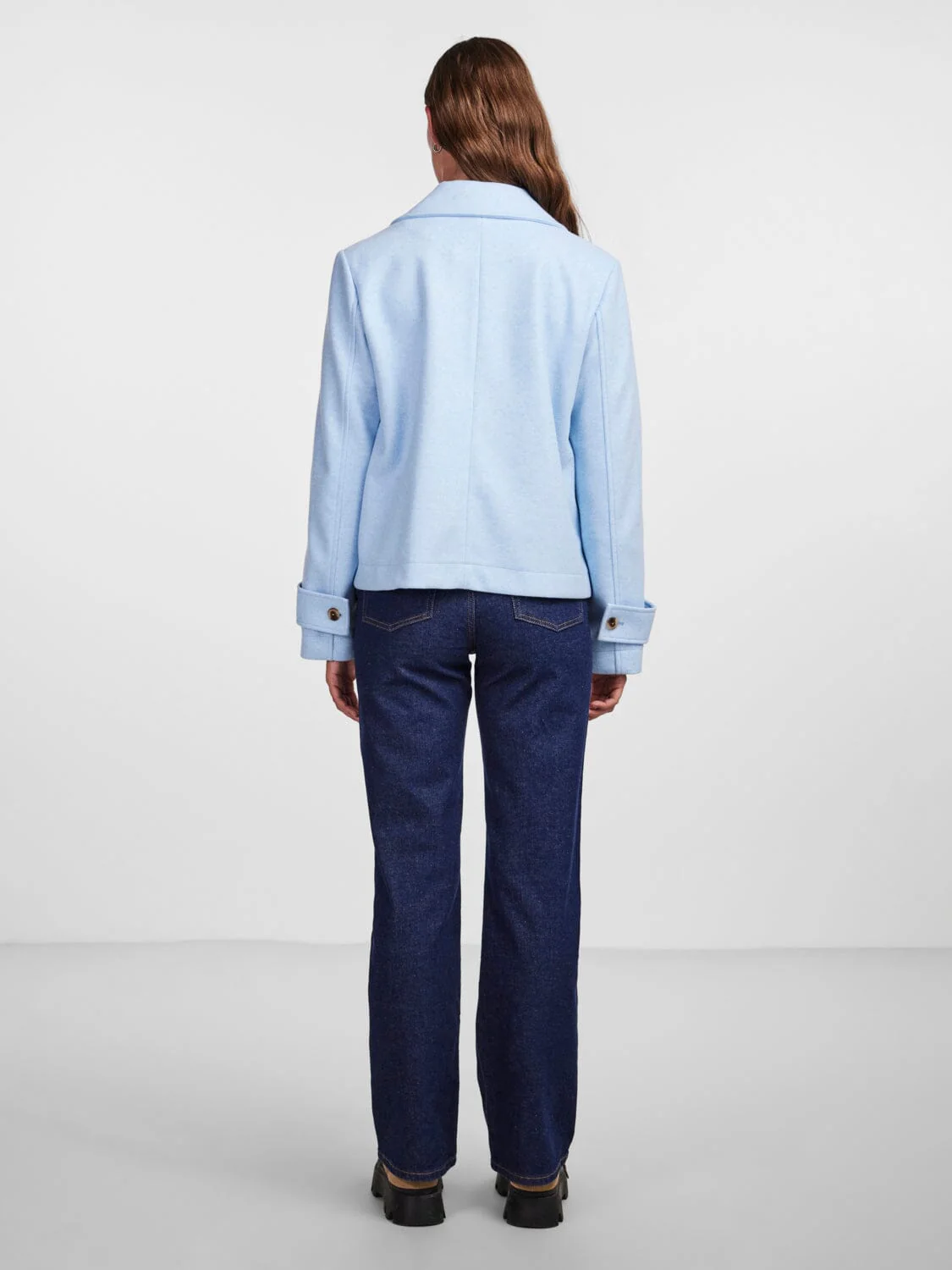 Pieces Pcbeatrice Short Jacket 4366031 angel falls