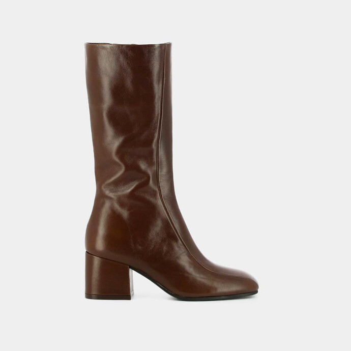 Bottes à talons  en cuir vieilli marron