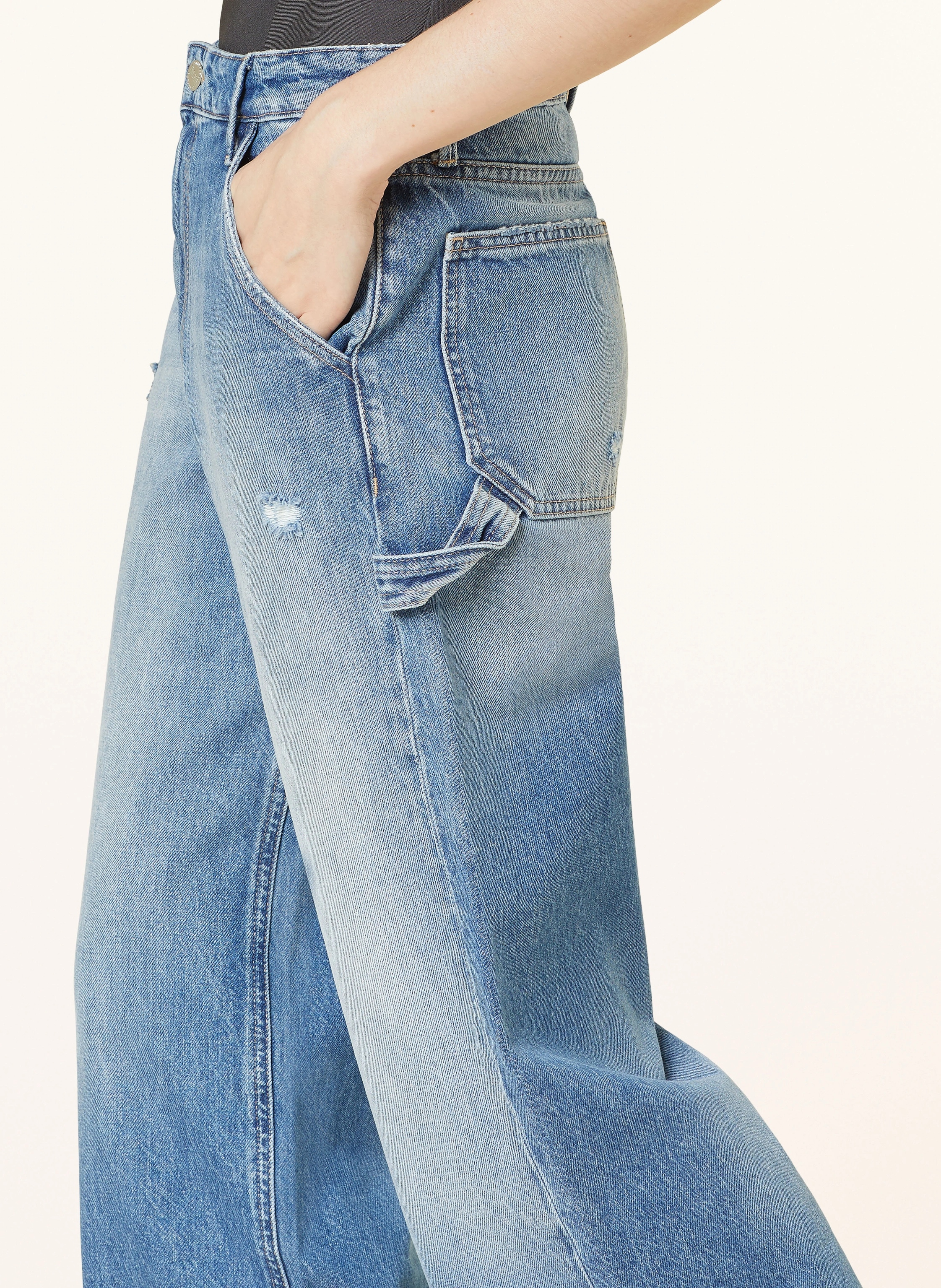 THE.NIM STANDARD Straight Jeans