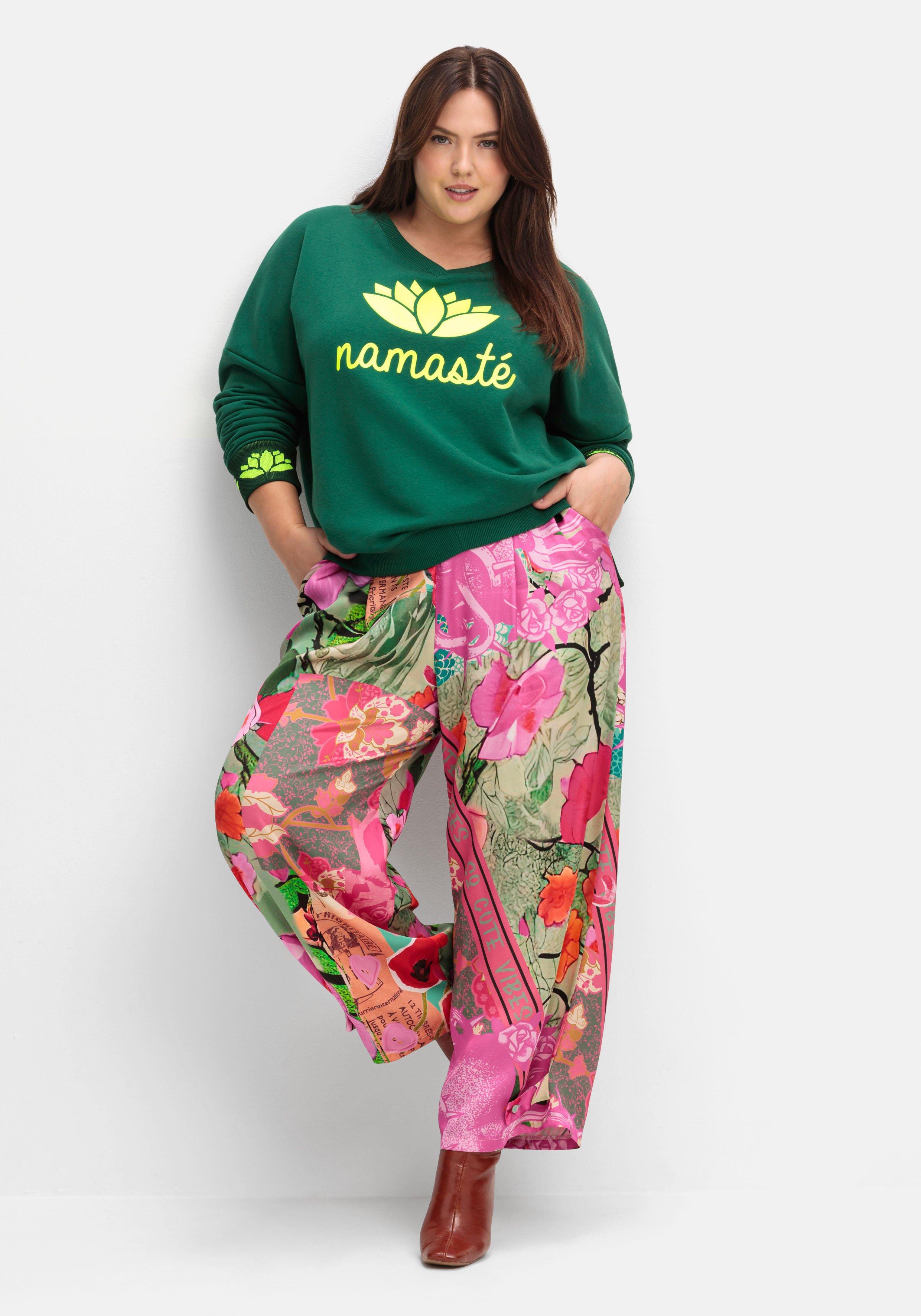 Sweatshirt mit Print und V-Ausschnitt