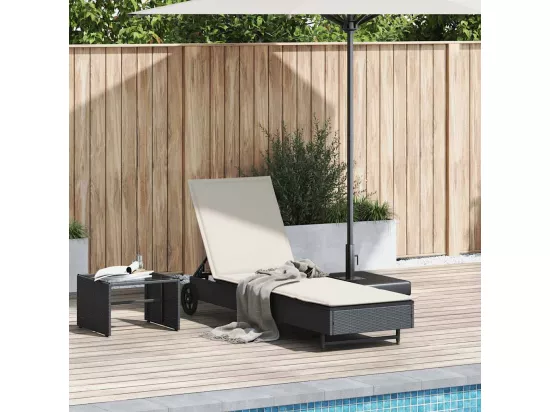 Chaise longue avec roues et coussin noir résine tressée