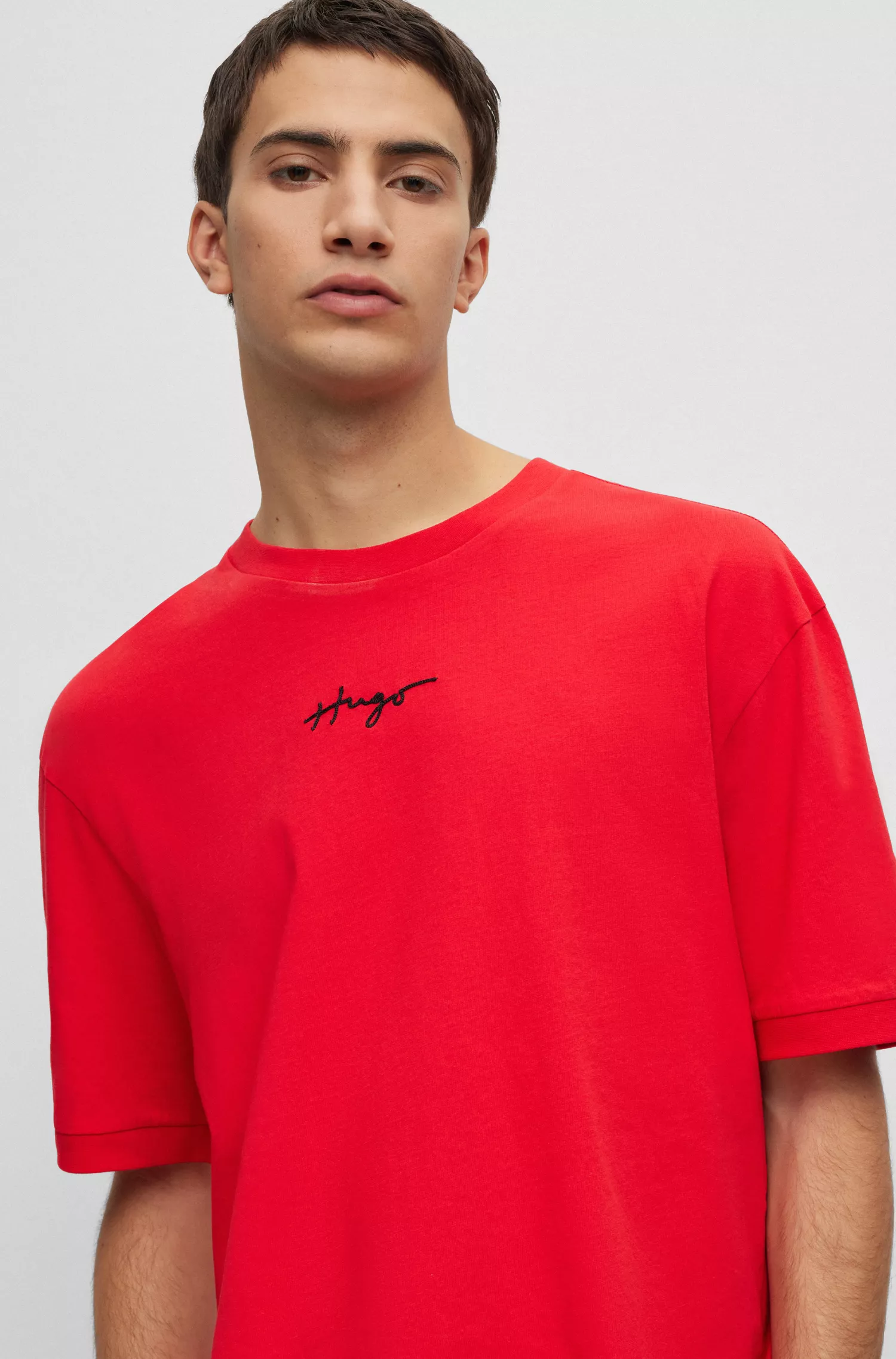 Camiseta HUGO vermelha de modelagem relaxada em malha de algodão com logotipo bordado.