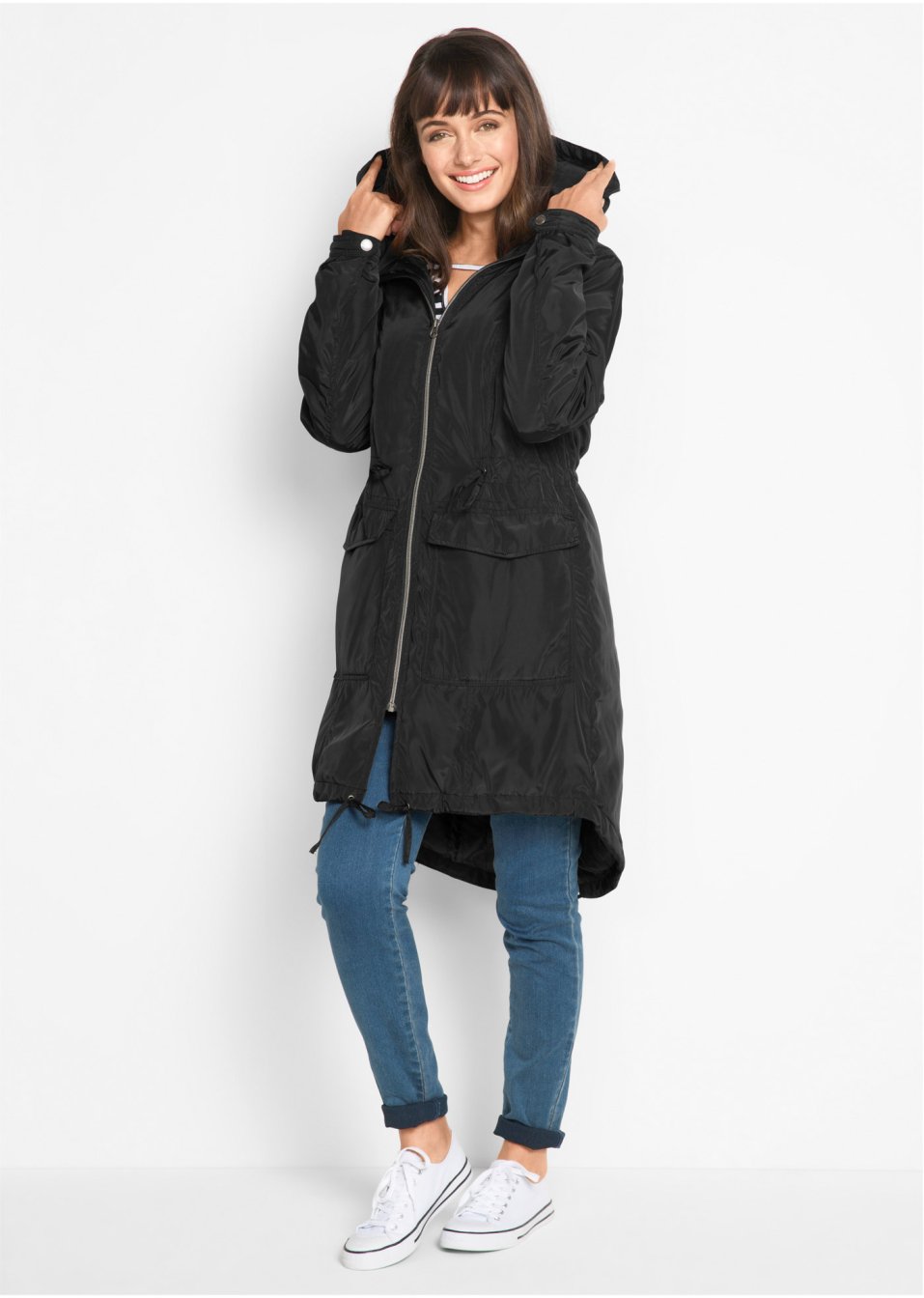 Manteau outdoor légèrement doublé avec cordon de serrage