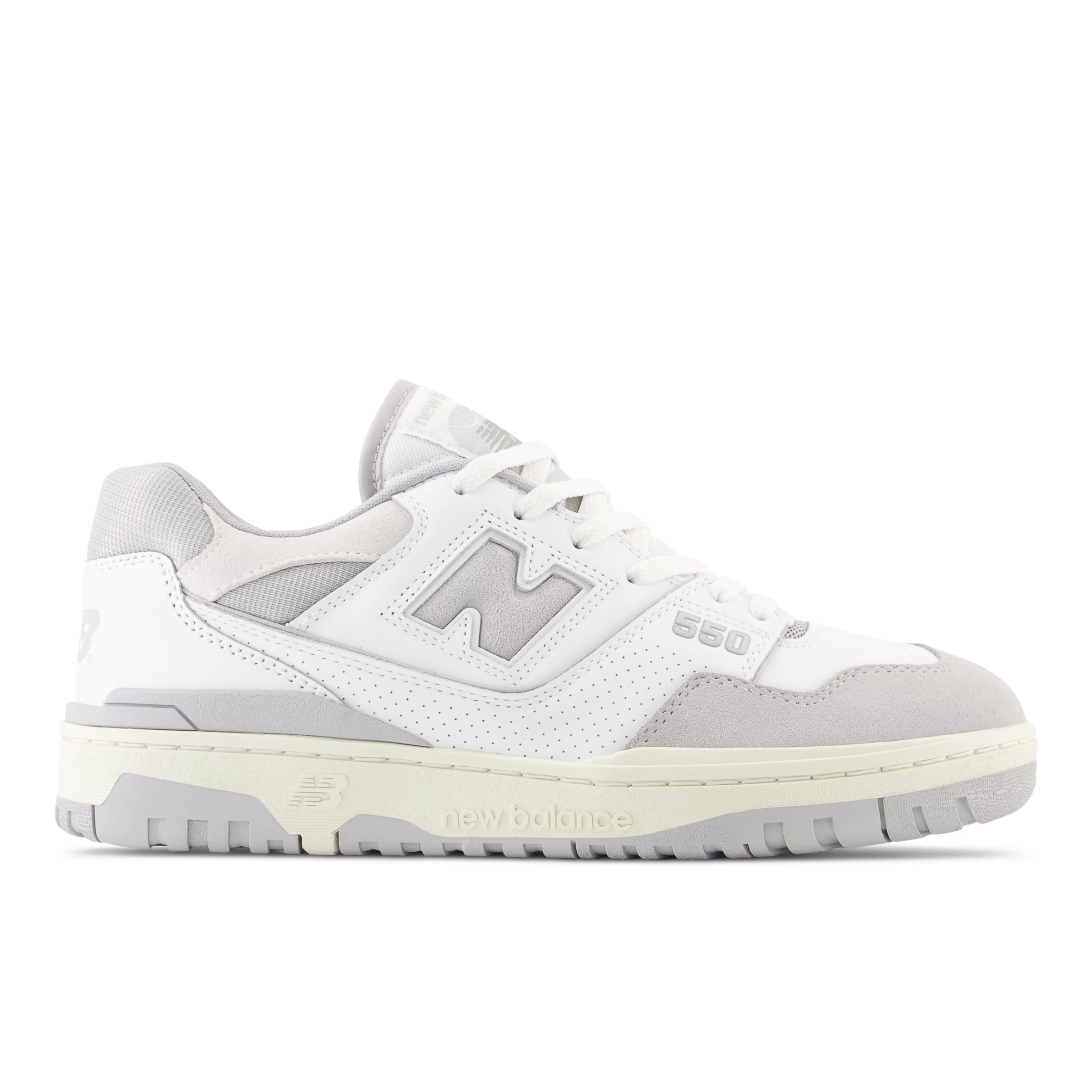 550 White con raincloud e reflection