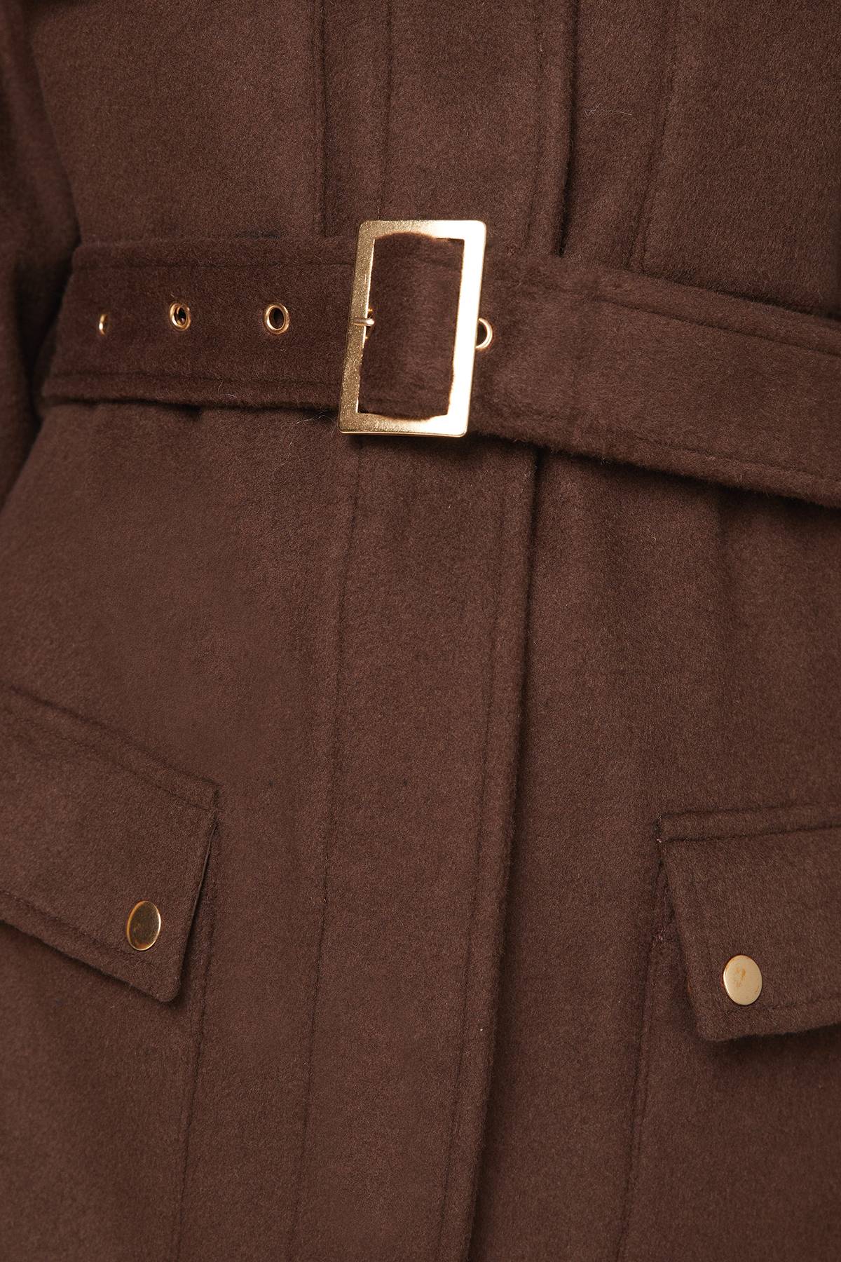 Wallis Manteau Militaire Ceinturé à Col Structuré avec Boutons