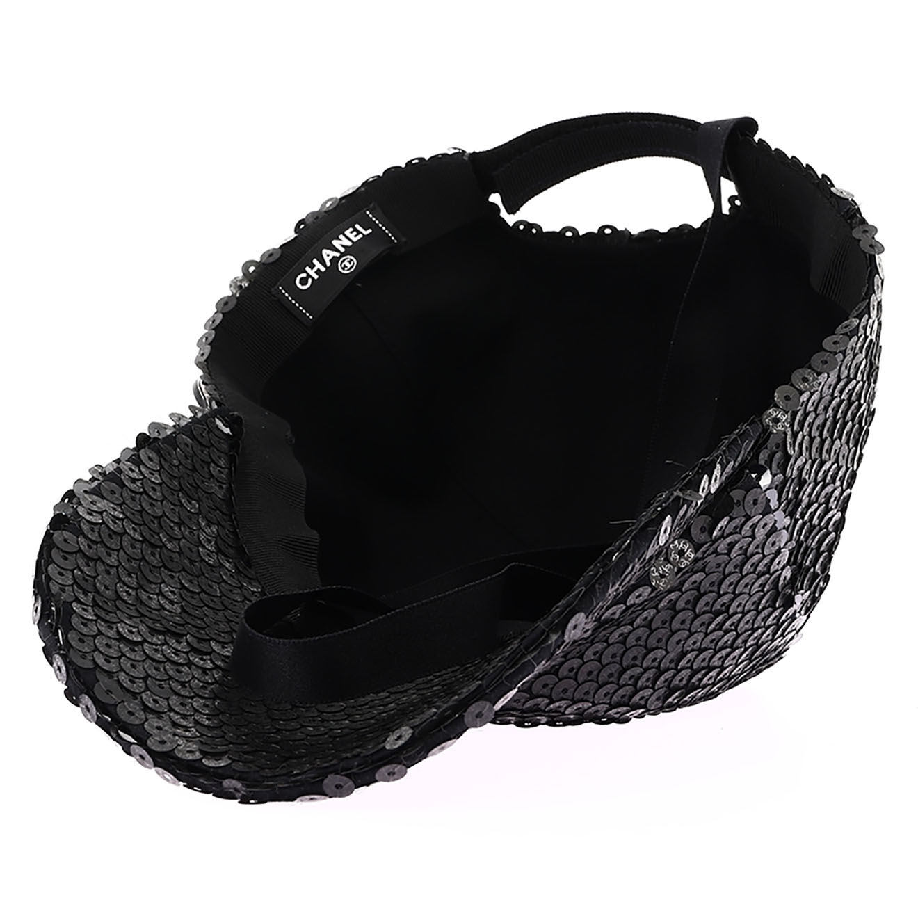 Chanel Casquette à Sequins noire - Très bon état