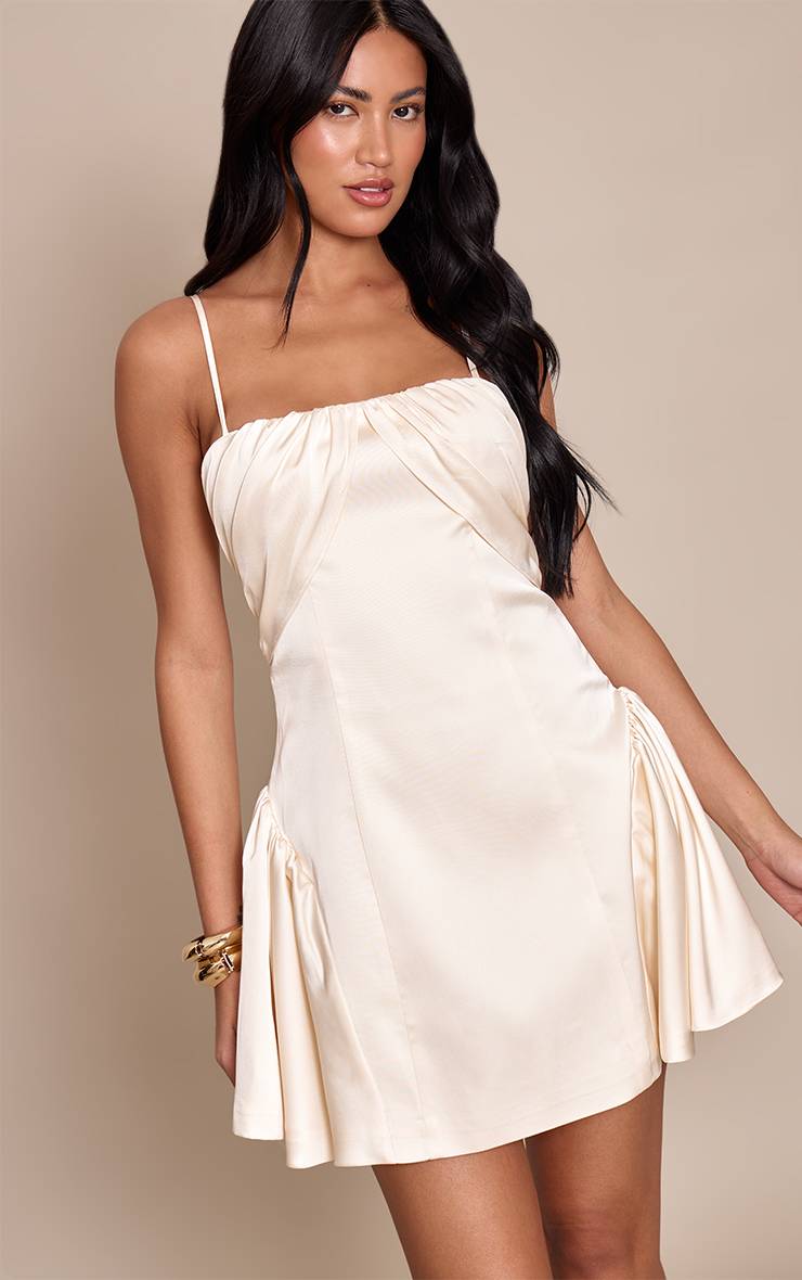 Crème Mini Robe Droite En Satin