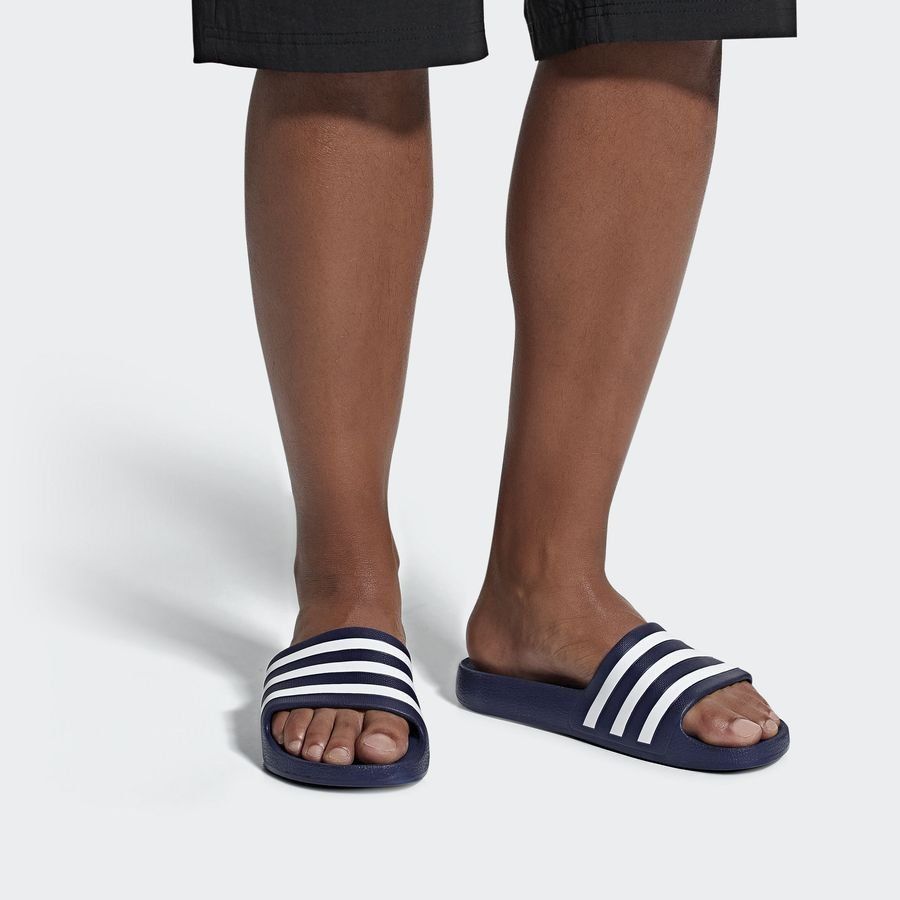 adidas Claquettes adilette - Bleu/Blanc