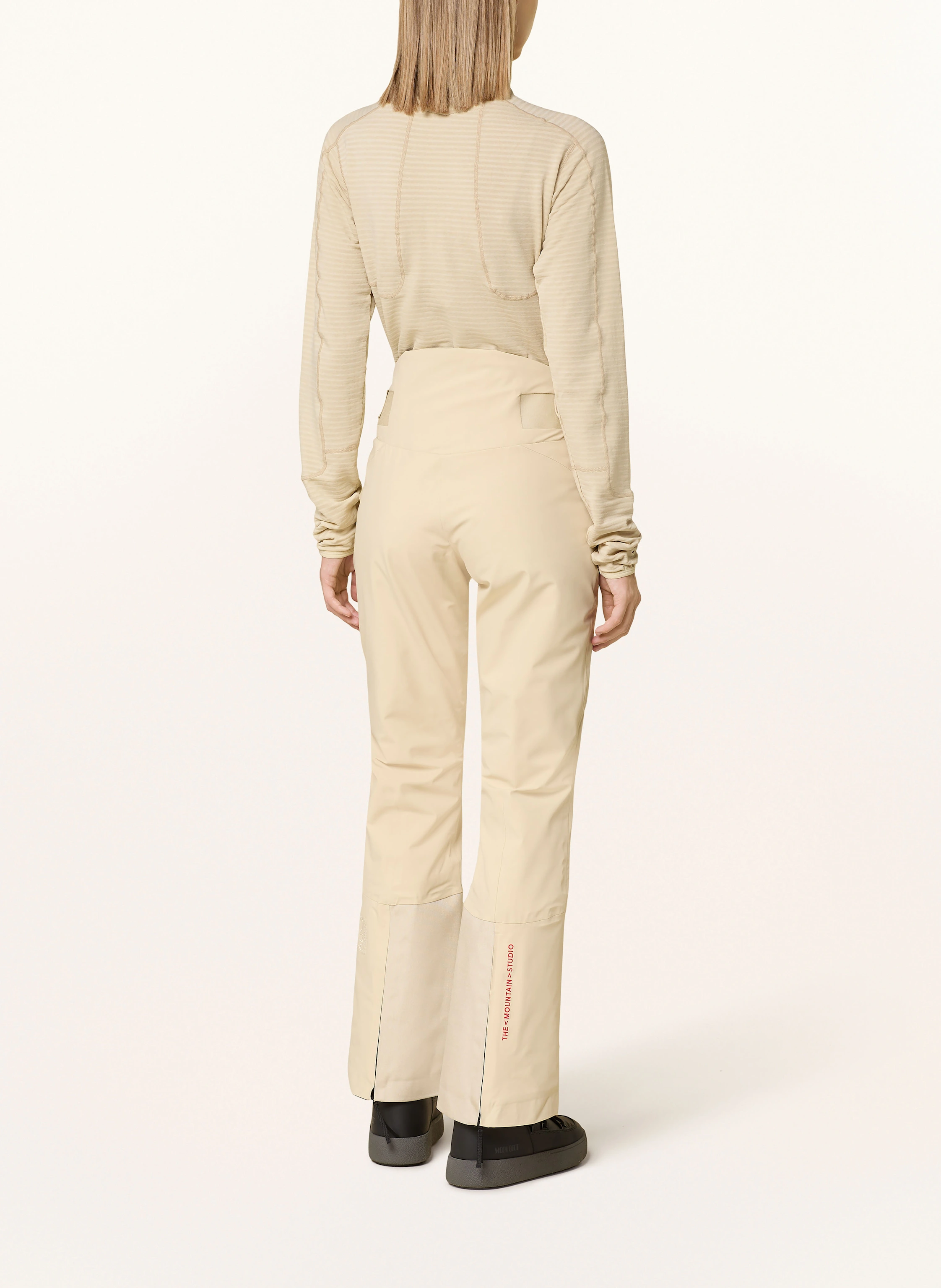 THE MOUNTAIN STUDIO Midlayer