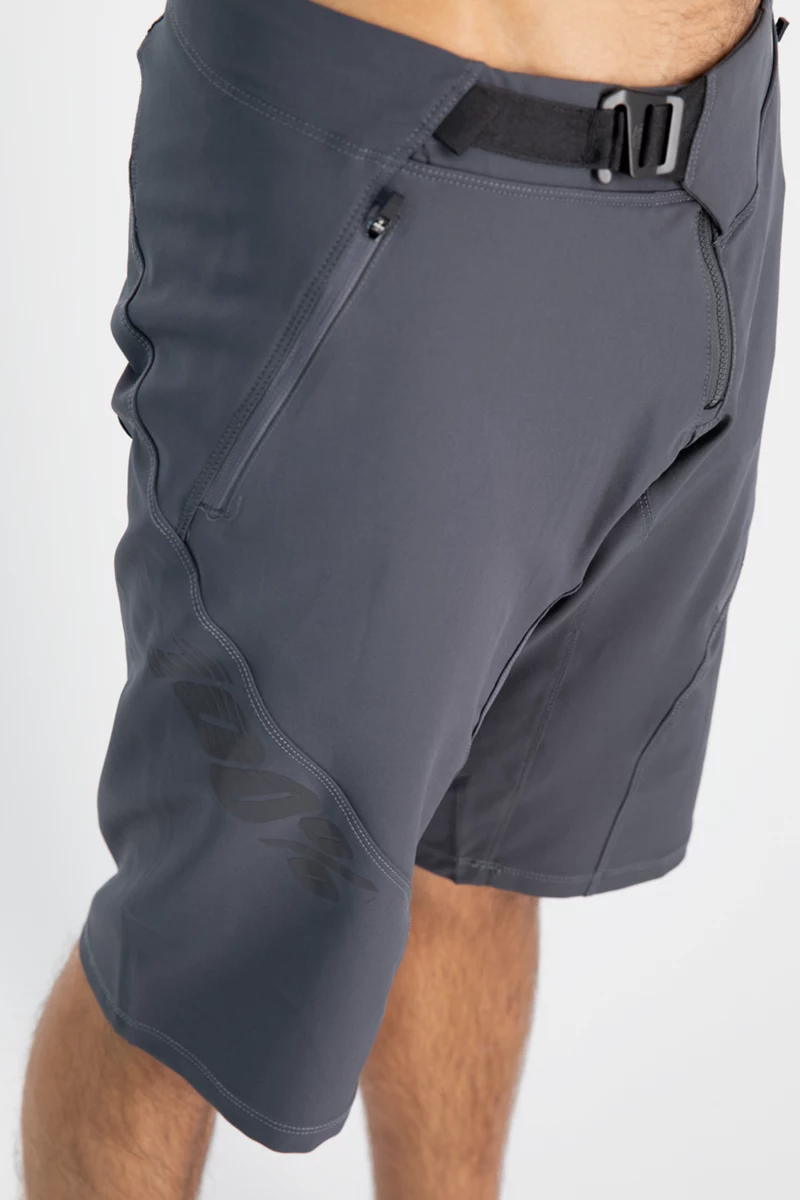 100 PERCENT Airmatic Herren Short