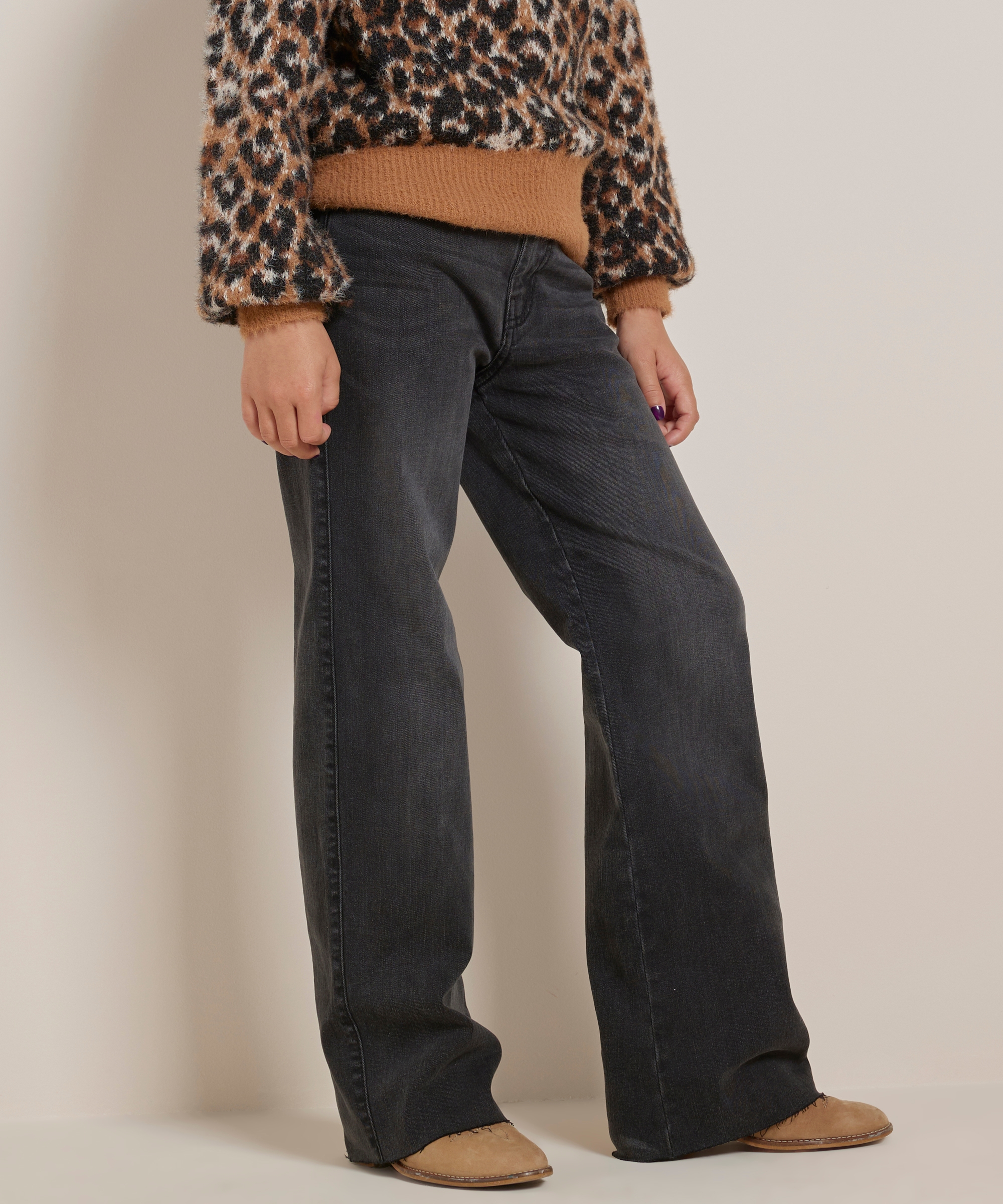 wide fit stretch jeans