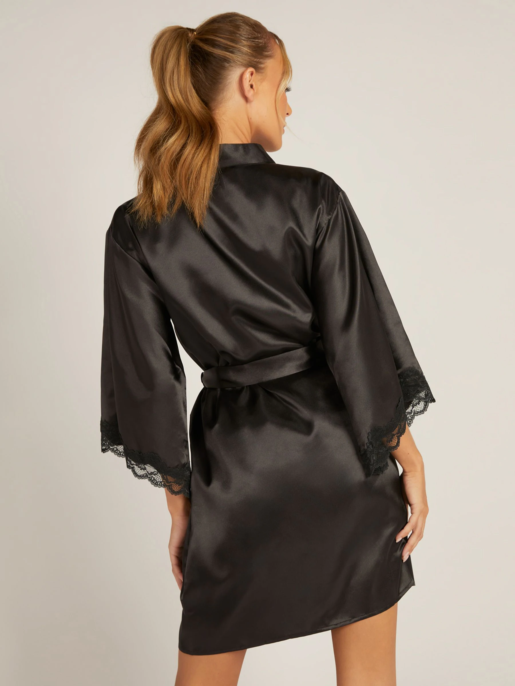 Zwart - Boux Avenue Amelia badjas