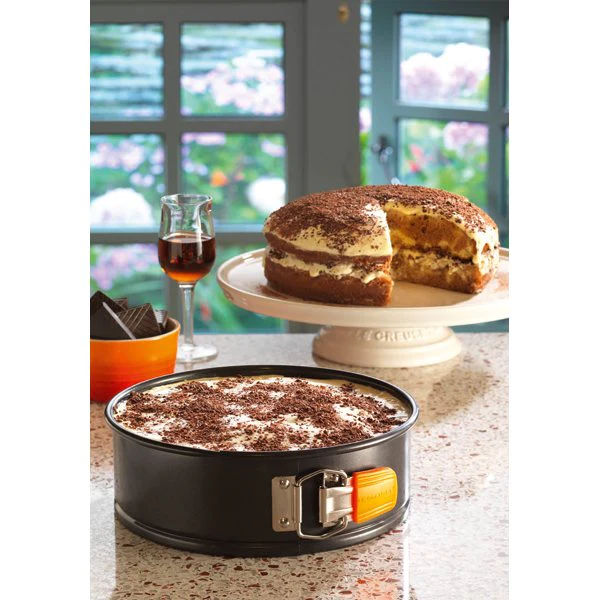 Moule à manqué rond fond amovible 26 cm Pâtiliss Le Creuset