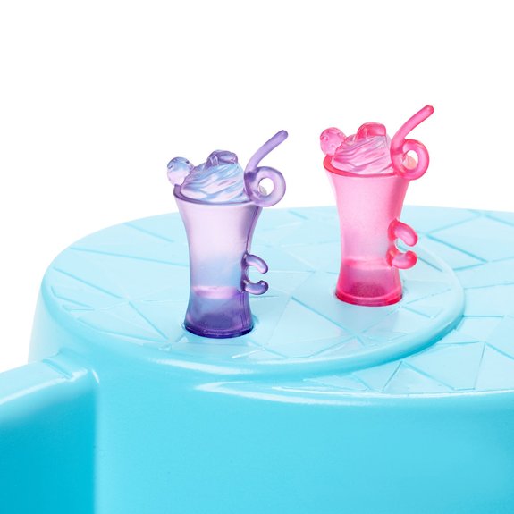 Barbie et sa piscine