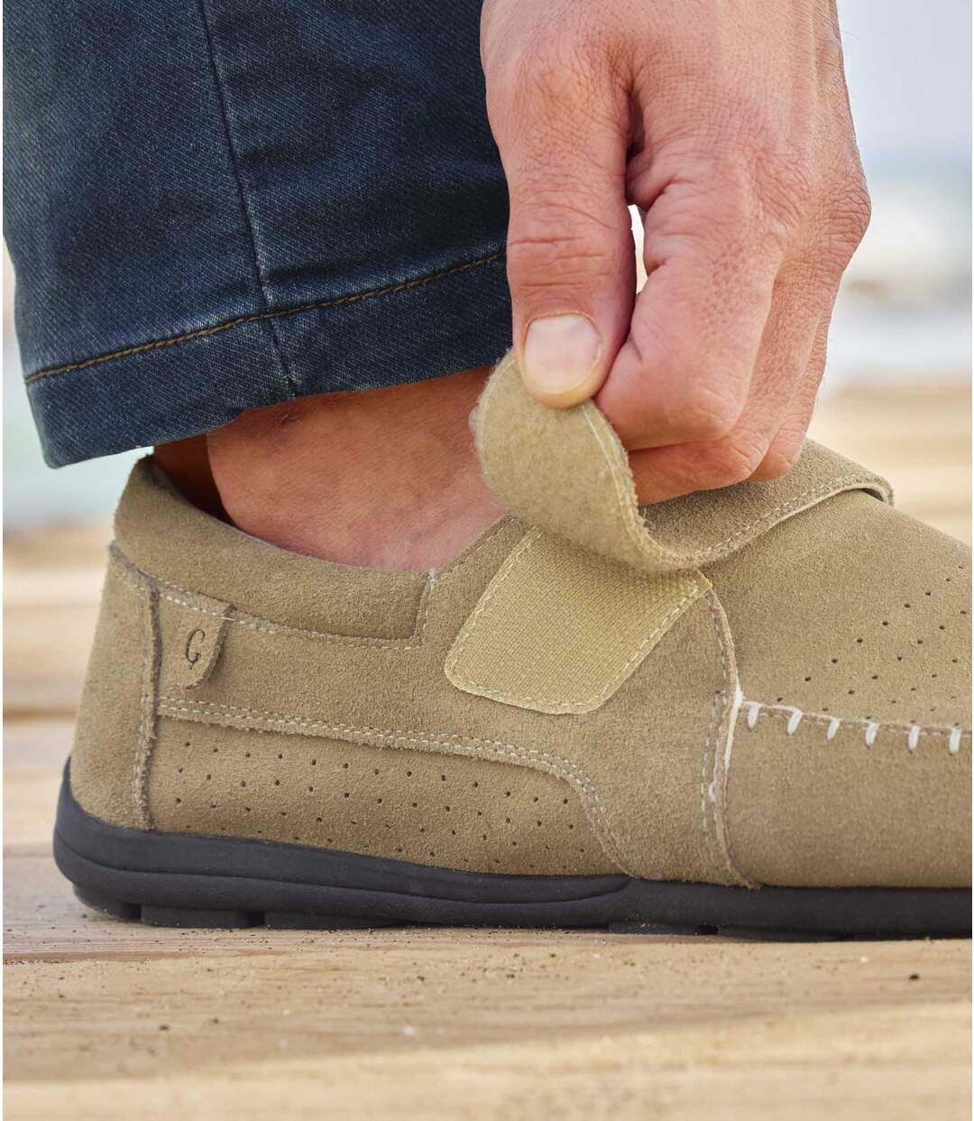 Mocassins Scratchés en Cuir Perforé
