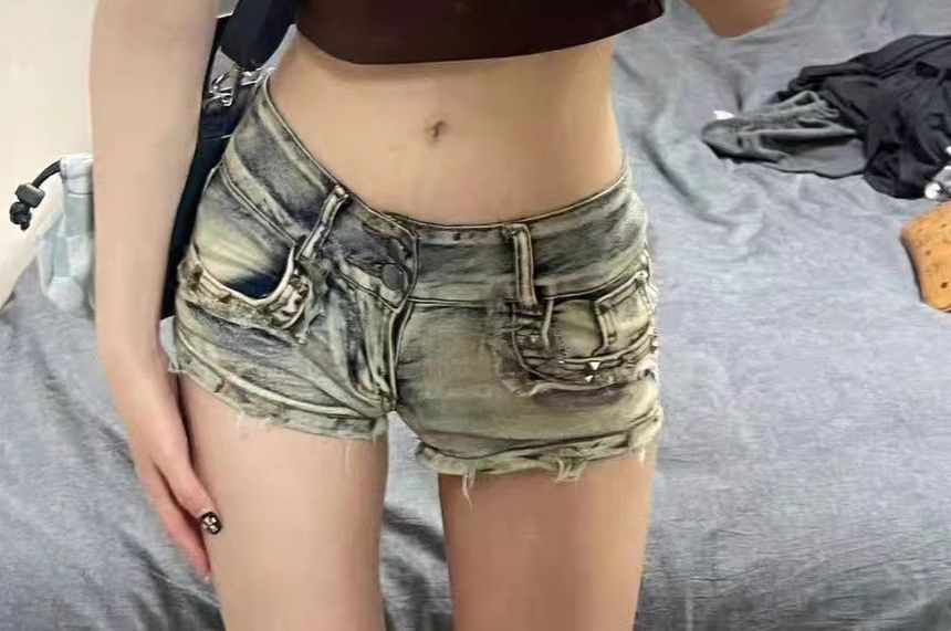 Eiffekee - Lage denim hotpants met studs