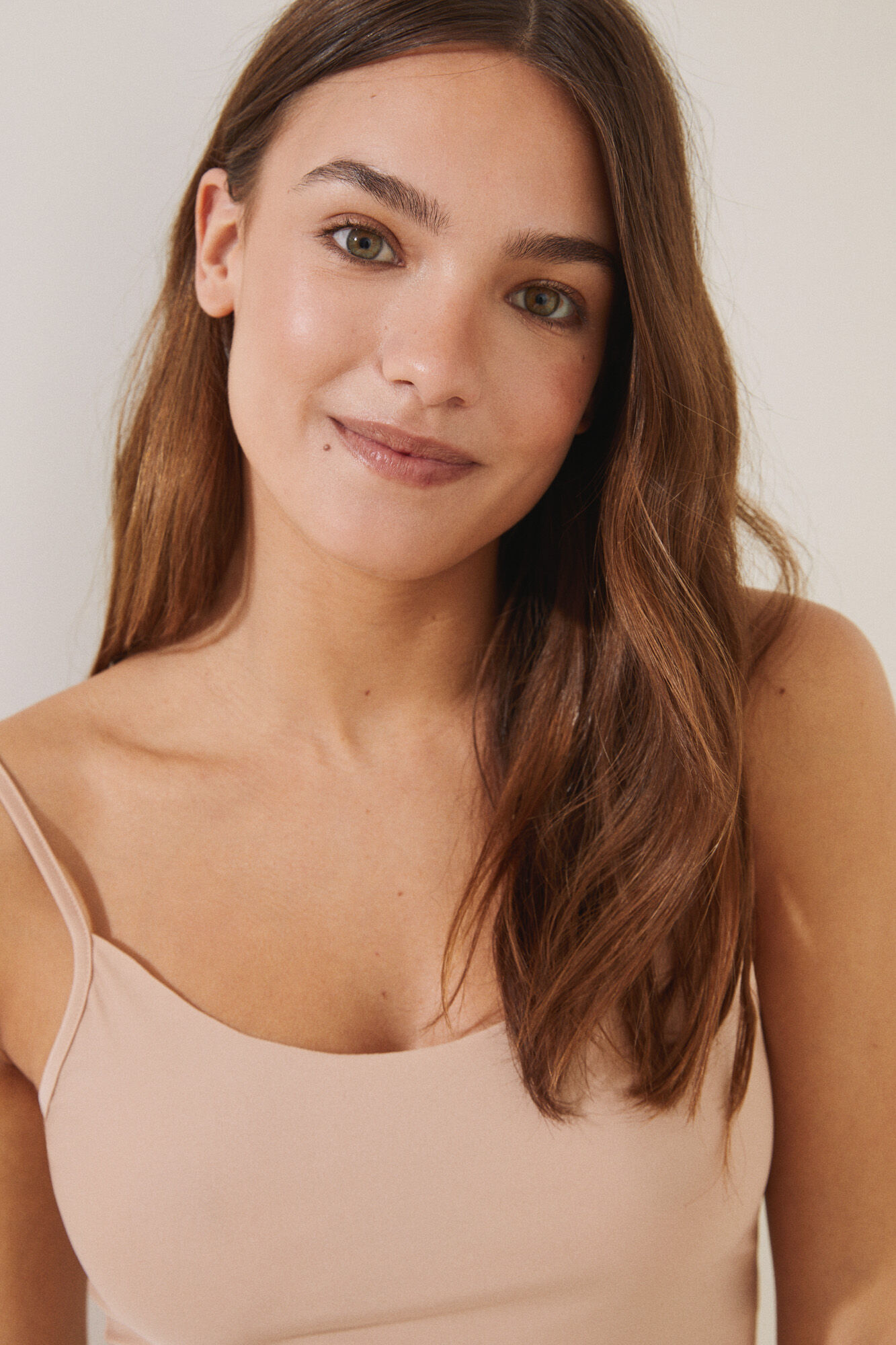 Camiseta regata de microfibra - cor nude